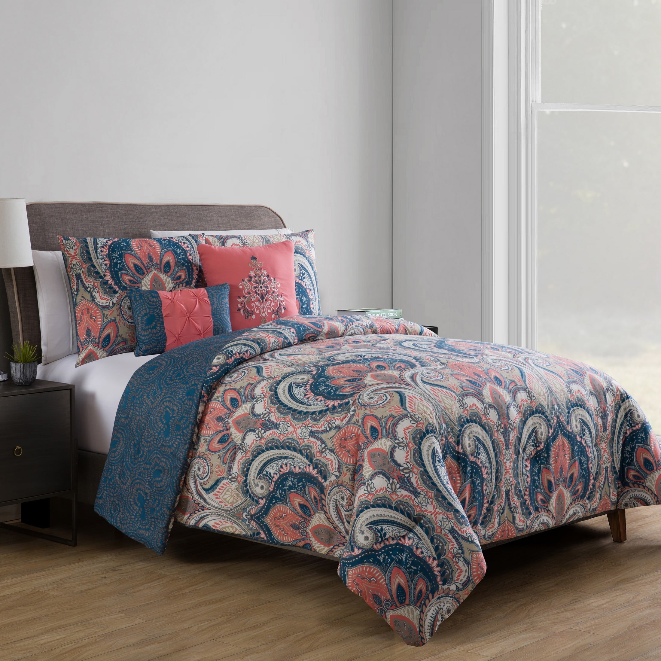 VCNY Home Casa Real 5-Piece Coral Damask Reversible Comforter Set, King, Adult, Unisex - Image 2