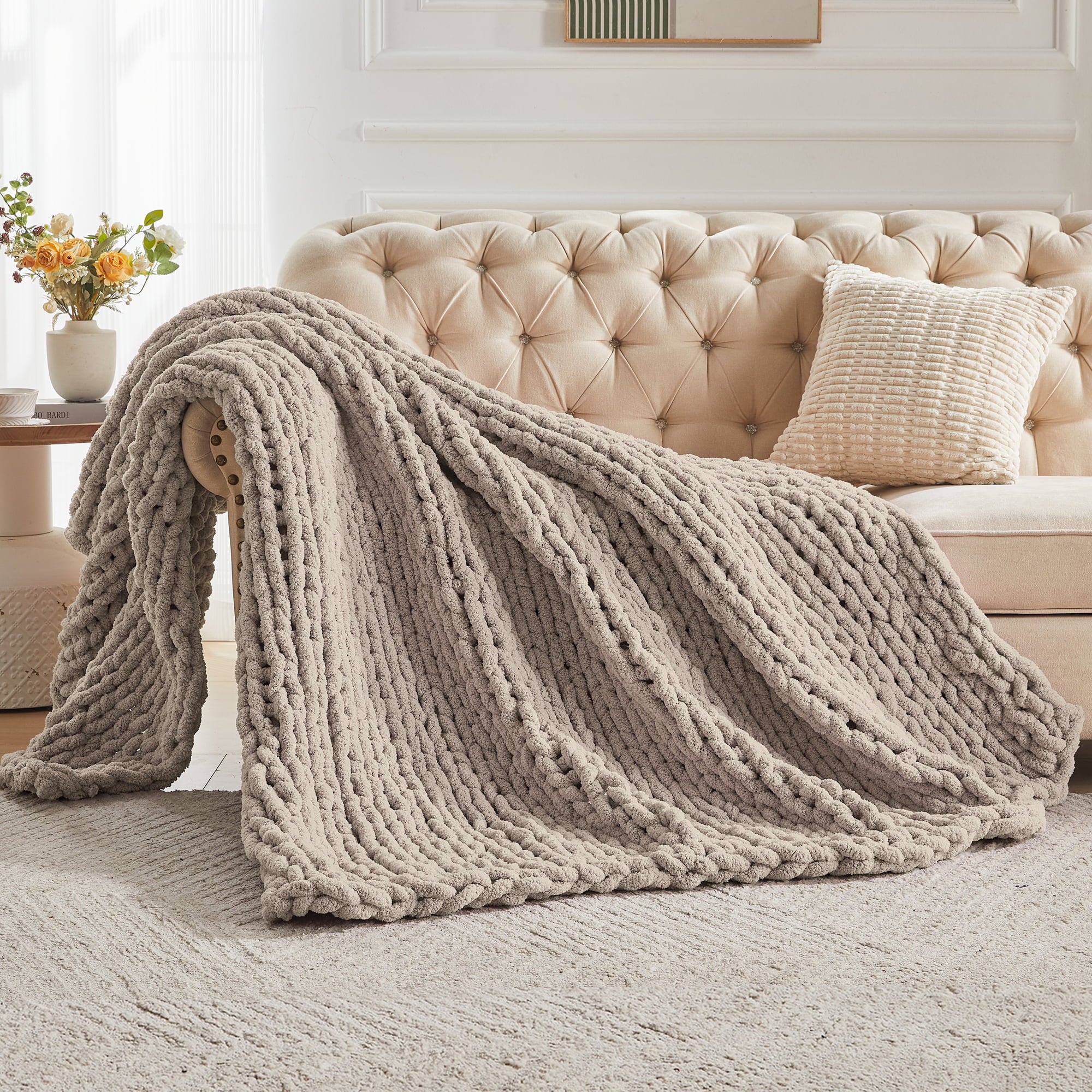 Carriediosa Chunky Knit Throw Blanket Handmade Soft Throws for Couch Sofa Bed, 50" x 60" Taupe - Image 4