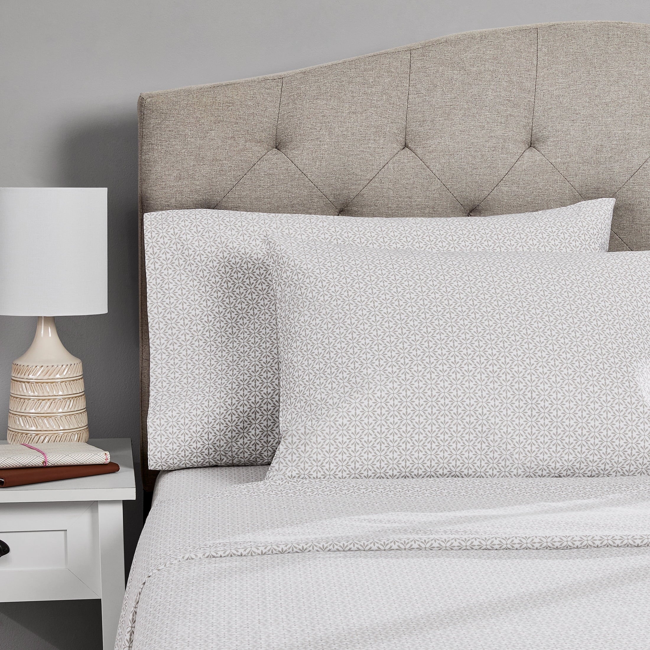 3-Piece 300 Thread Count Grey Flake Cotton Blend Bed Sheet Set, Twin XL - Image 3