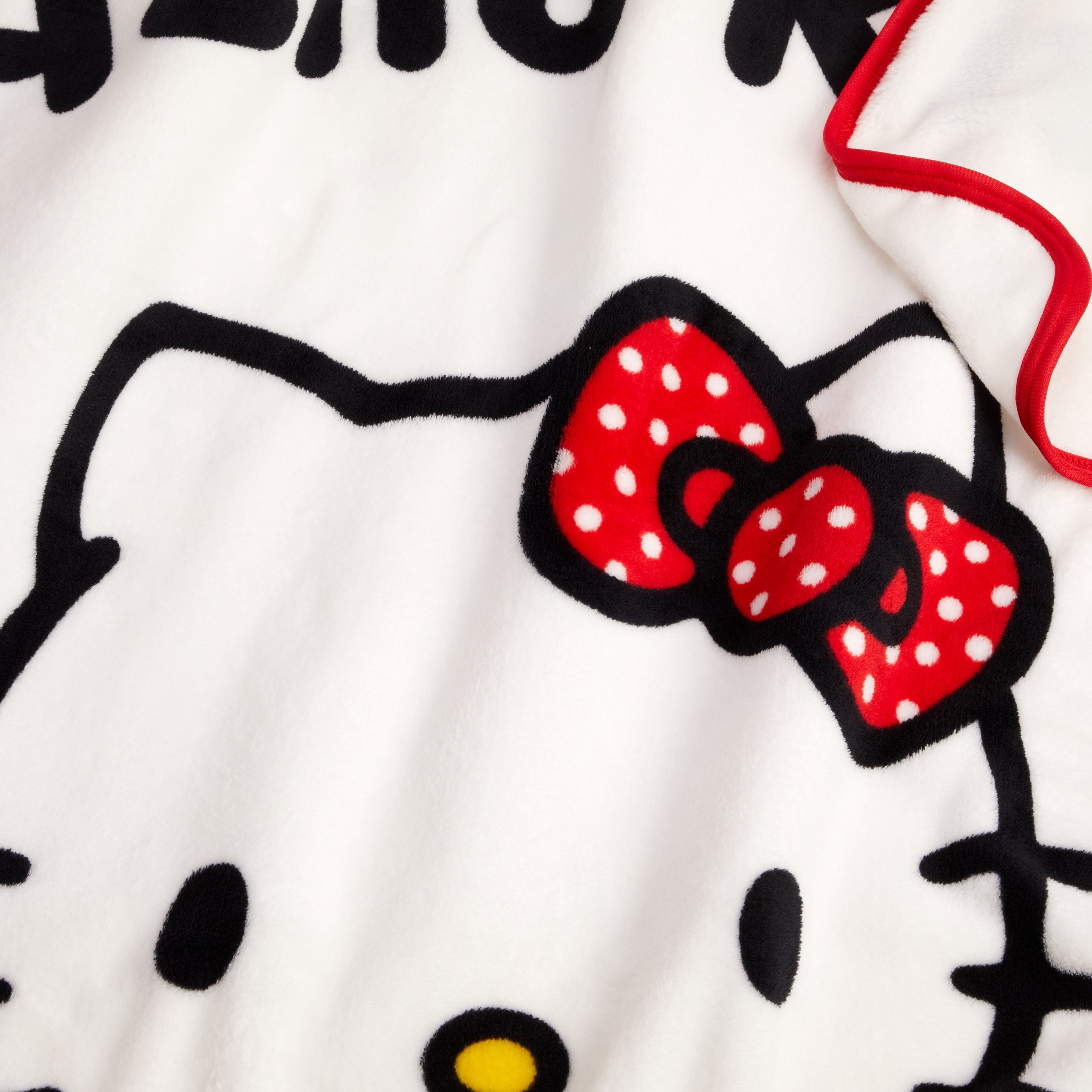 Hello Kitty Kids Red White Print Fleece Throw Blanket, 46 x 60 - Image 5