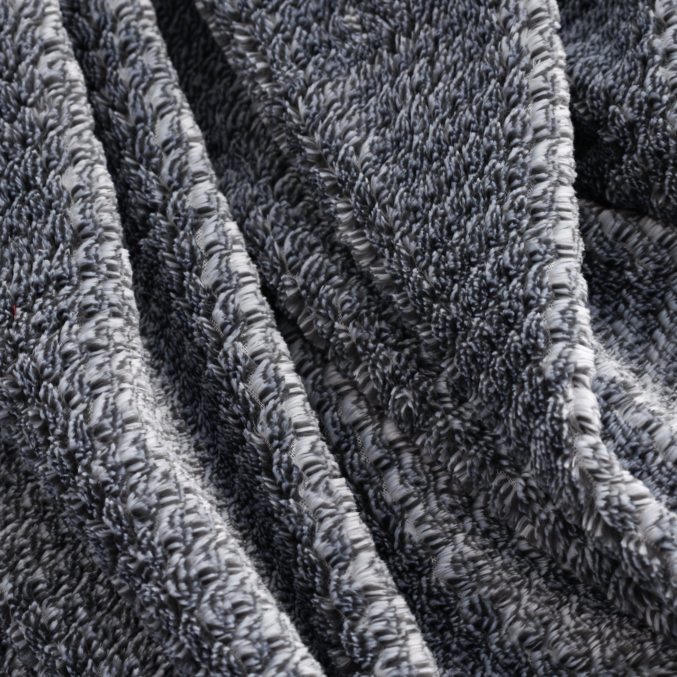 EcoThread ™ Plush Textured Heathered Soft Oversized Throw Blanket, Gray - Image 4