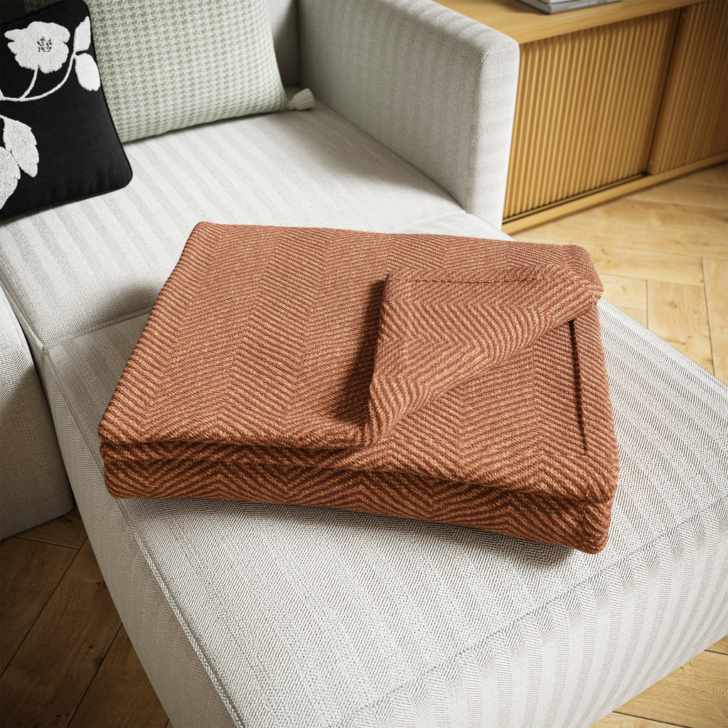 Beautiful Rust Woven Herringbone Throw , 50" x 60" - Image 3
