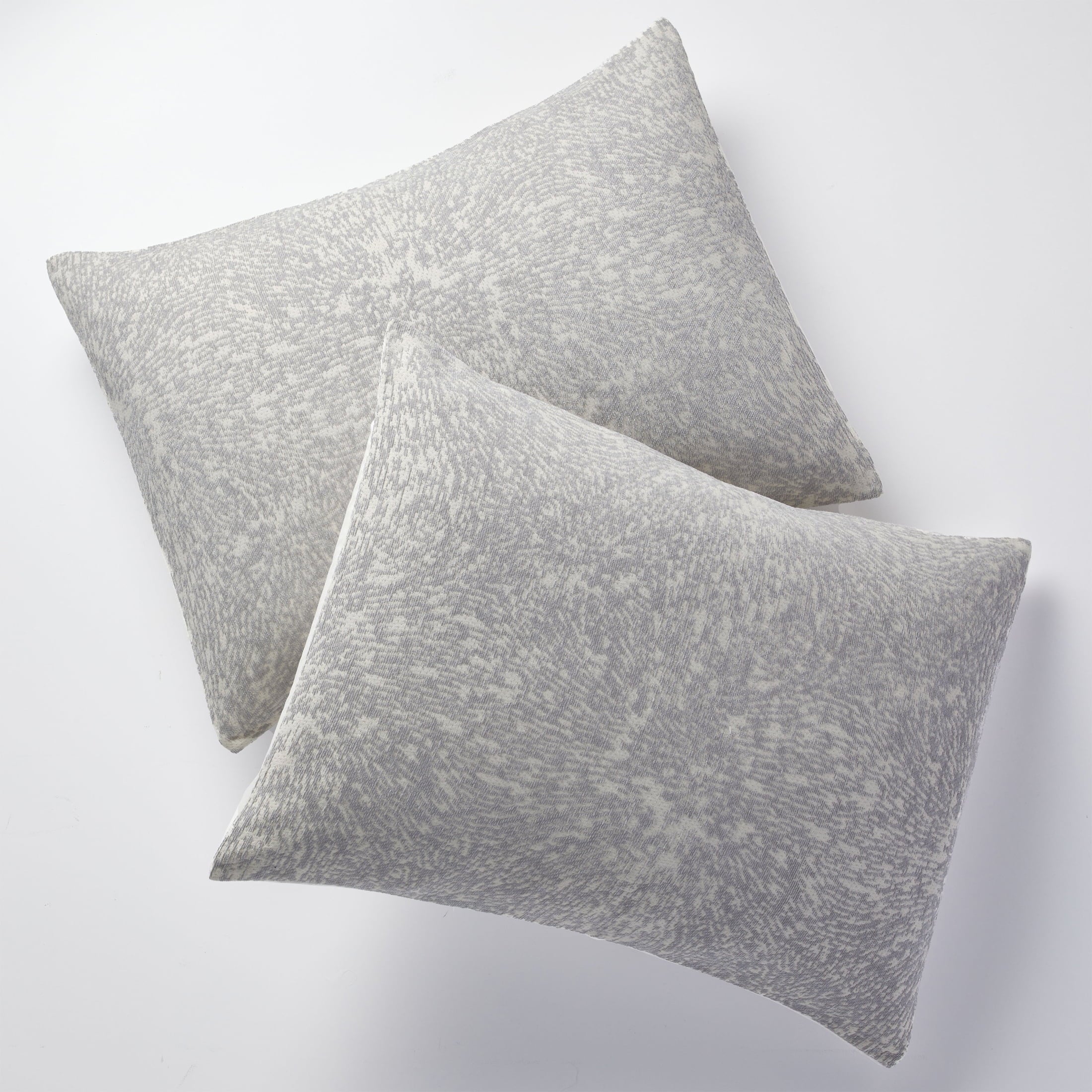 Better Homes & Garden Grey Chenille 3-Piece Comforter Set, Full/Queen, All Ages - Image 2