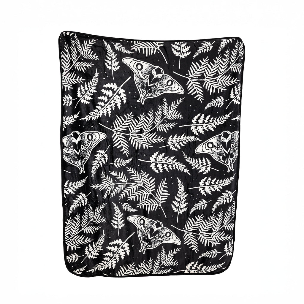 The Last of Us, Black and White Polyester Throw Blanket, 50" X 60" - Image 4