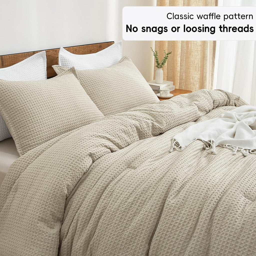 3-Piece Waffle Weave Comforter Set Queen Size, Lightweight Comfy Bedding Set for All Season, Ultra Soft Textured 1 Co... - Image 3