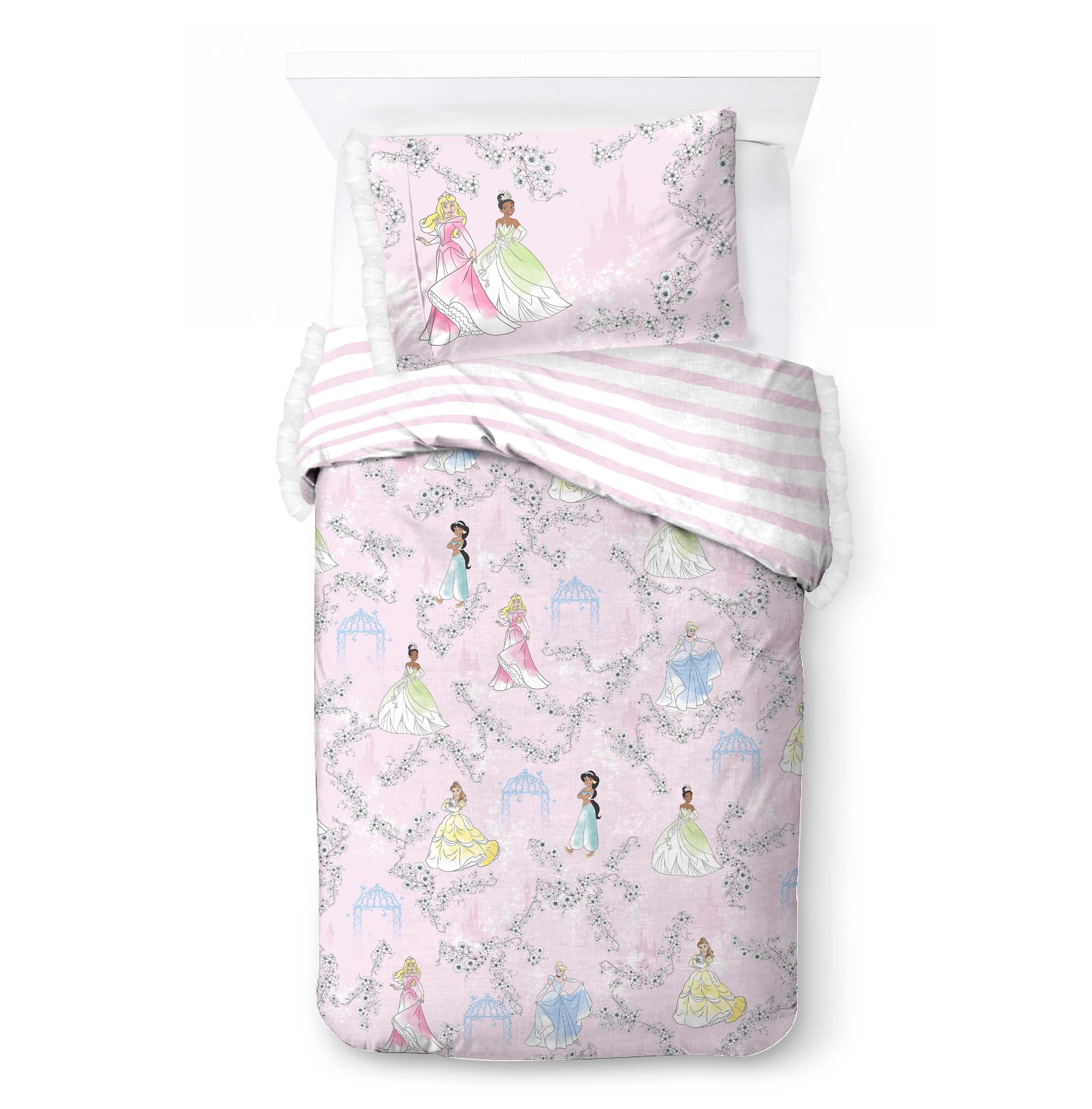 Princess Floral Gardens 2-Piece Twin/Full Reversible Comforter Set, Polyester Microfiber, Pink & White - Image 2