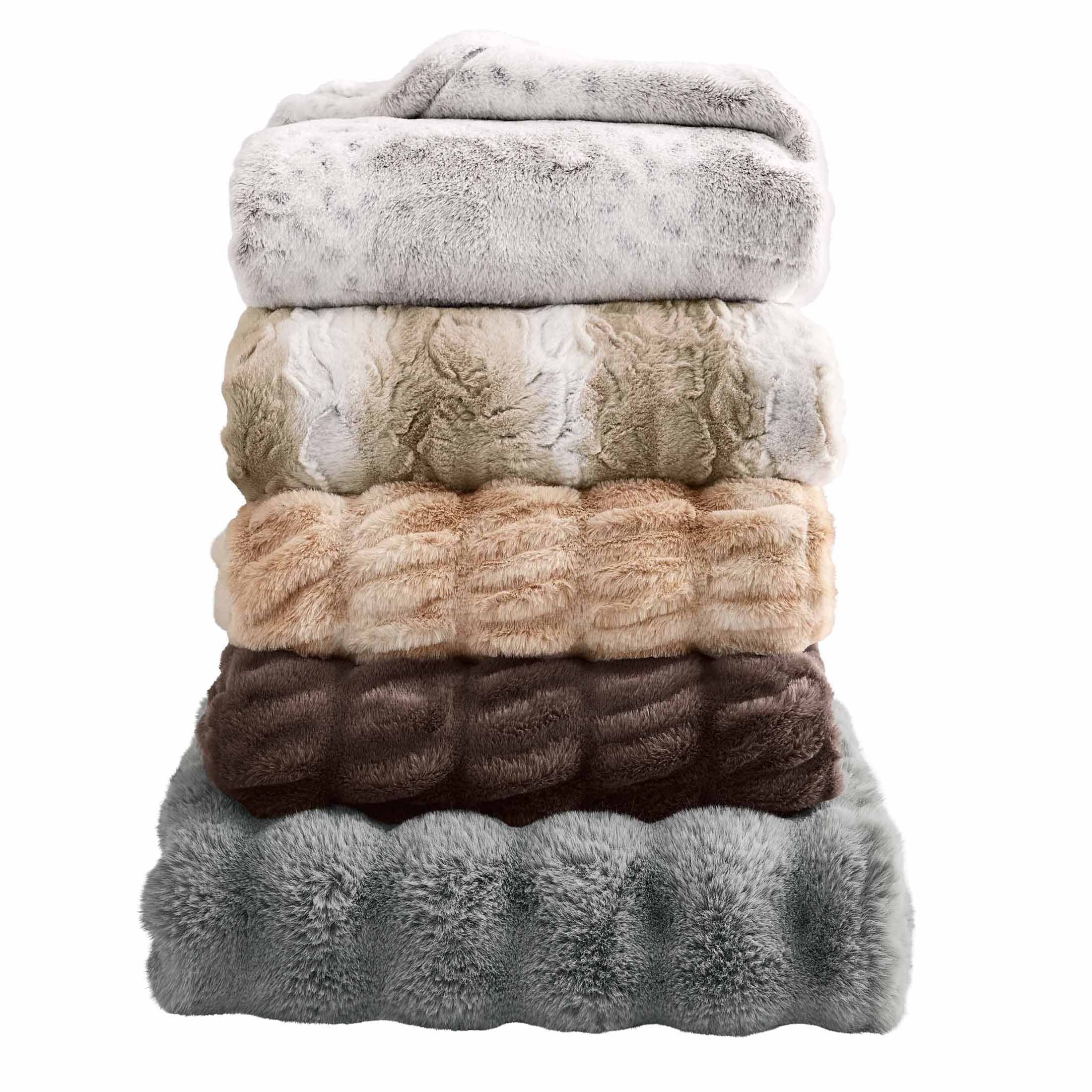 Almond Biscuit Ombre Faux Fur Throw, 50"x72" - Image 5