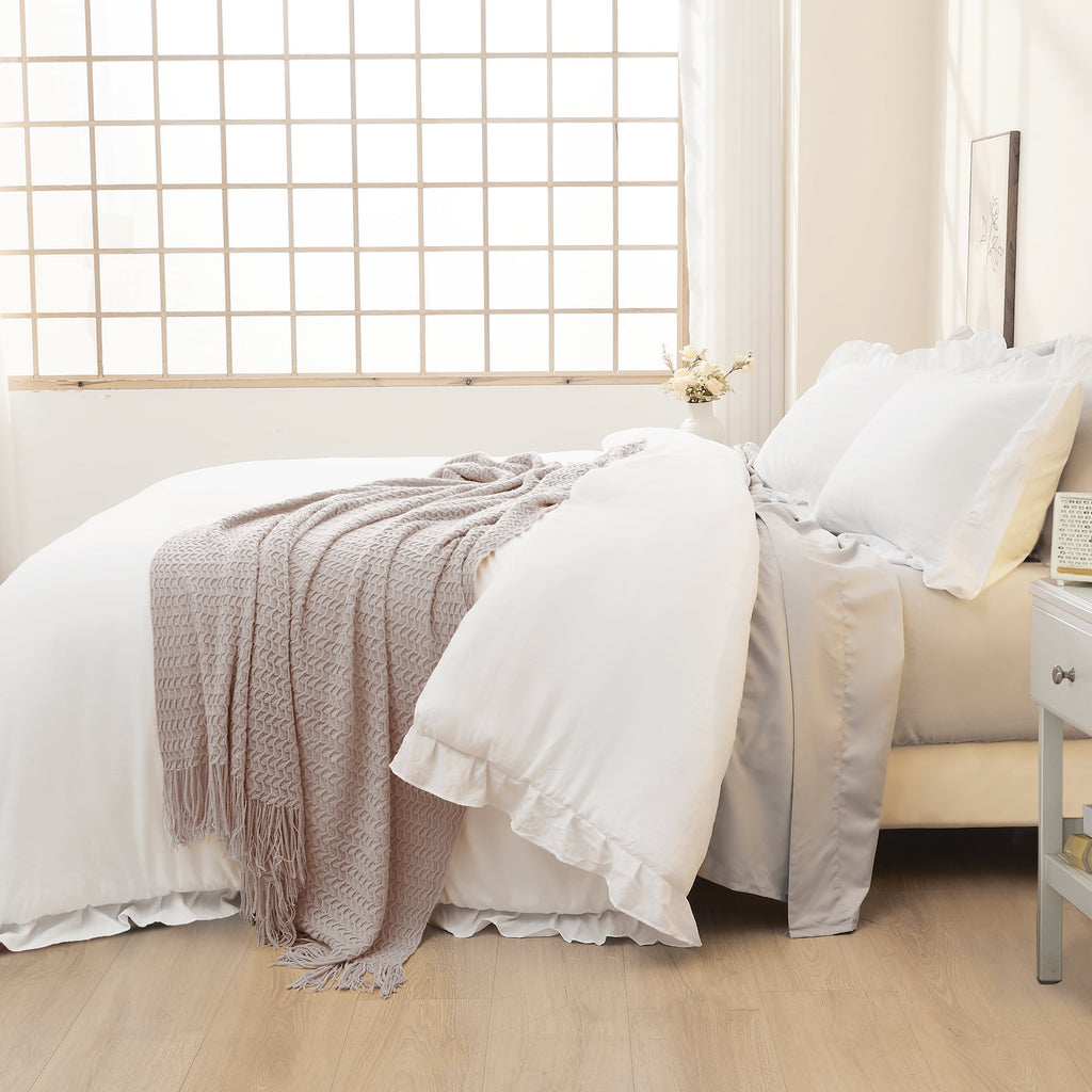 Queen Comforter Set White, 3 Pieces Soft Fluffy Farmhouse Ruffle Bedding Comforter Sets for Queen Bed, All Season Lig... - Image 5