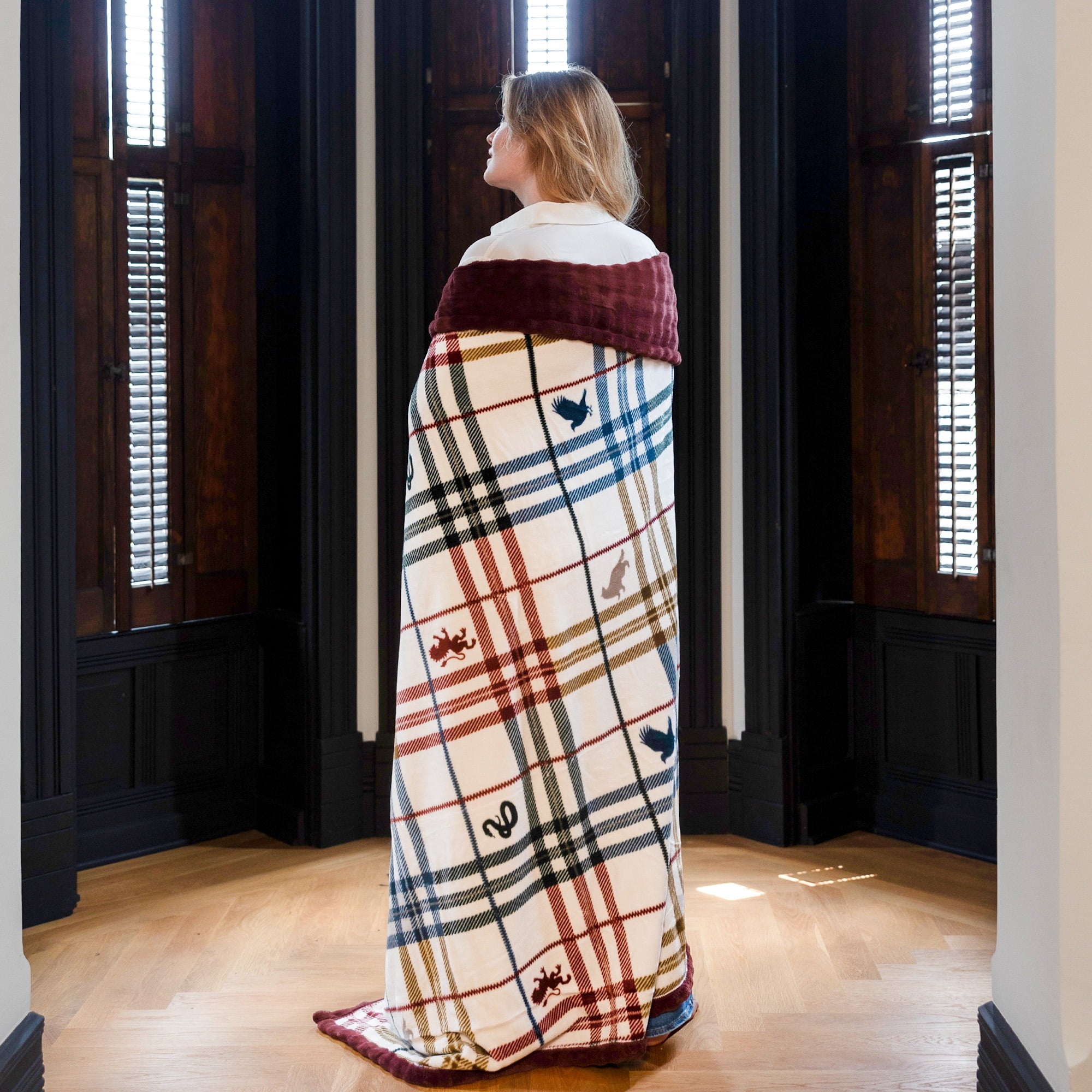 Academic Plaid Tartan Crest with Faux Leather Patch and Milky Mink Reverse Throw, 60x70 inches - Image 5