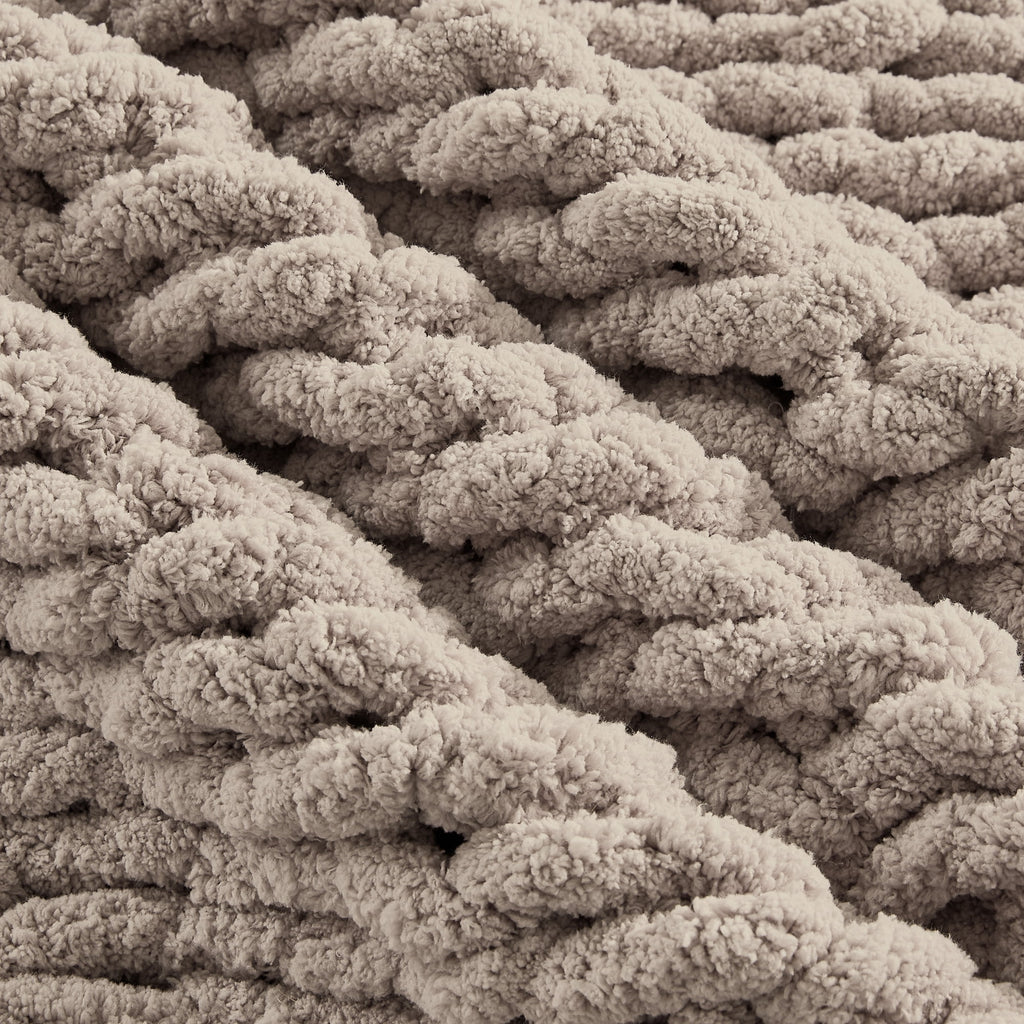 Carriediosa Chunky Knit Throw Blanket Handmade Soft Throws for Couch Sofa Bed, 50" x 60" Taupe - Image 2