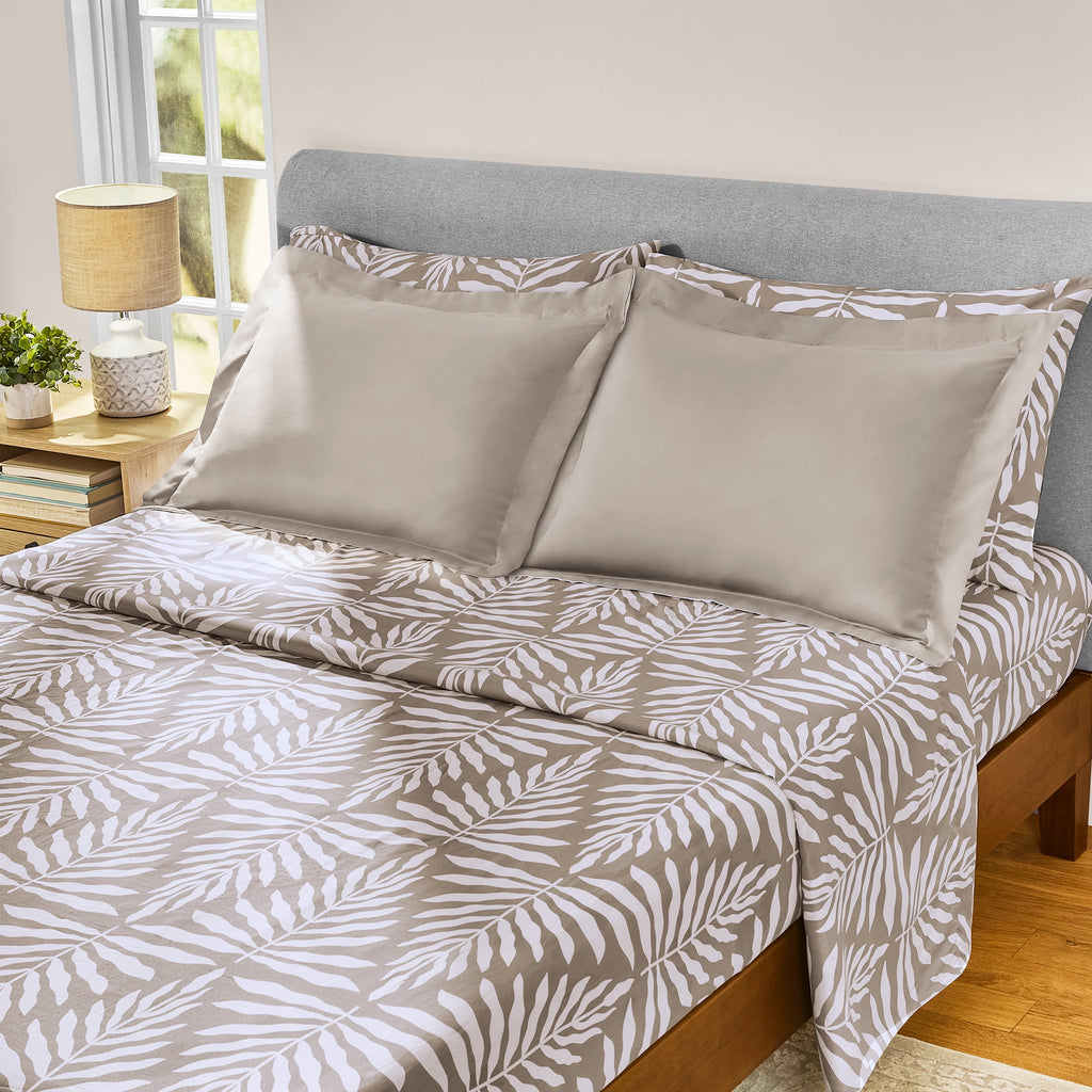 All in One Reversible Comforter and Sheet Set- 7 Piece, Queen, Beige Palm - Image 5