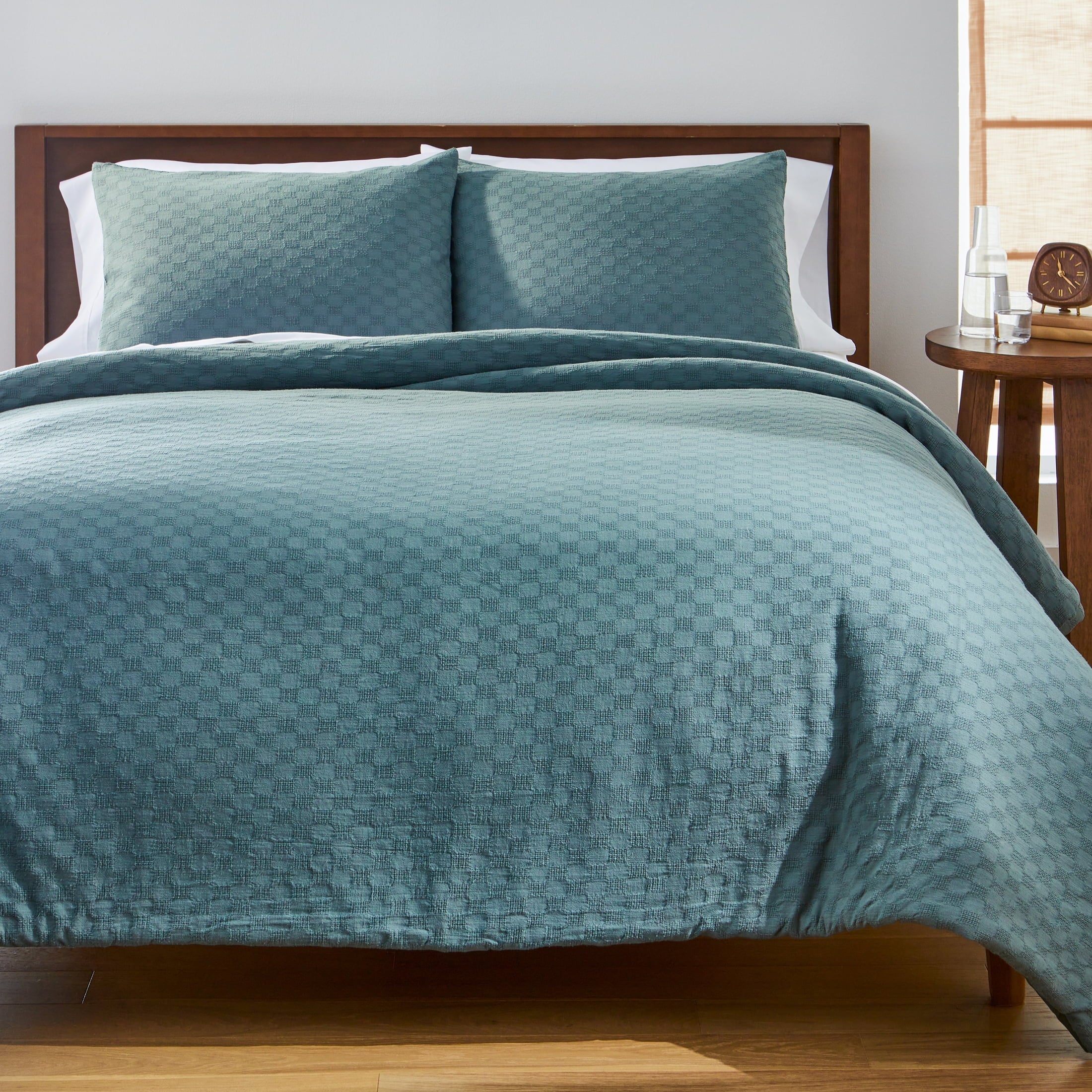 Better Homes & Gardens Full/Queen Comforter Set, All-Season, 3-Piece, Nimbus Blue Block Weave - Image 2