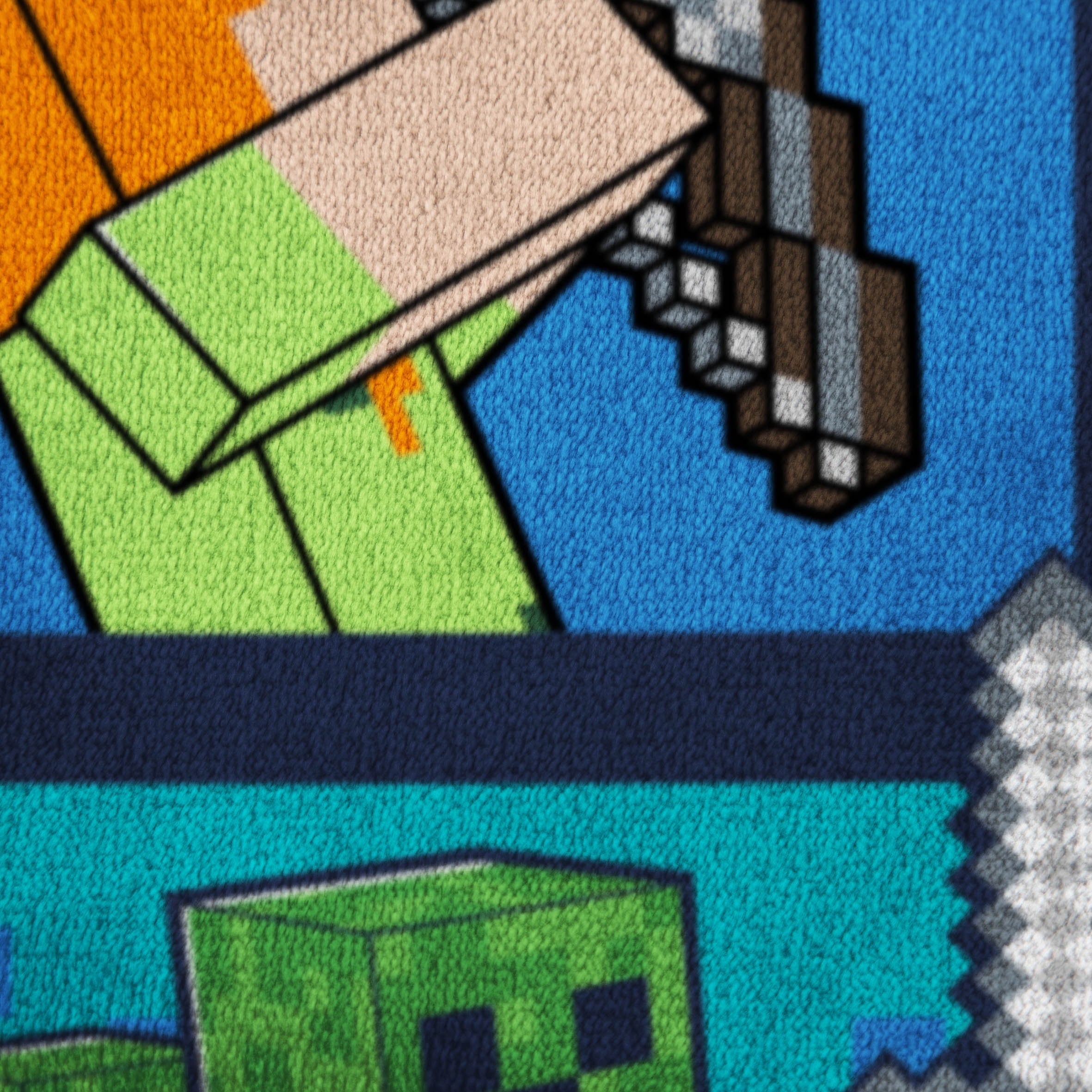 Minecraft Kids Twin/Full Blanket, 62 x 90, Microfiber, Green and Blue, Mojang - Image 2