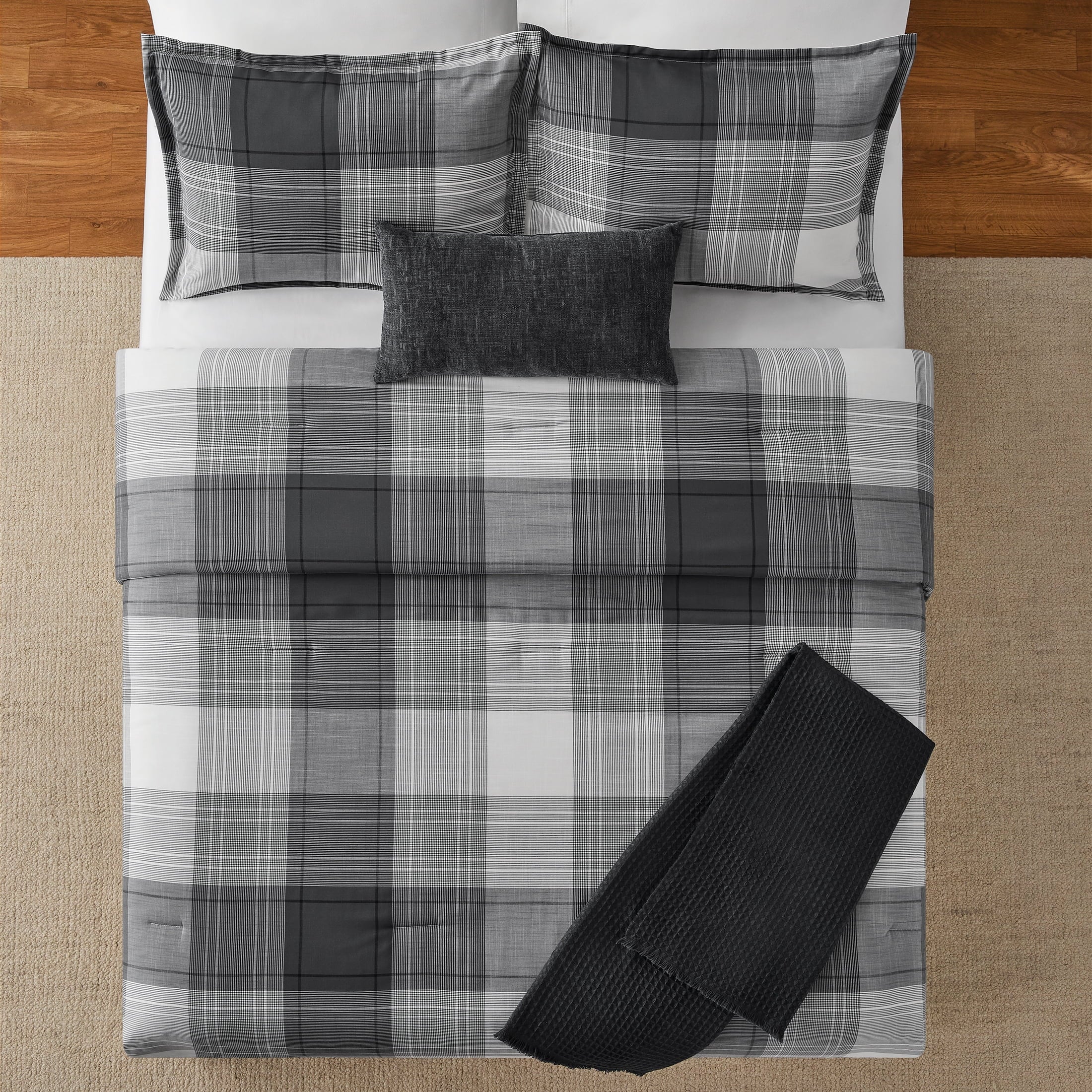 Full/Queen Comforter Set, All-Season, 5-Piece, Grey Plaid - Image 2
