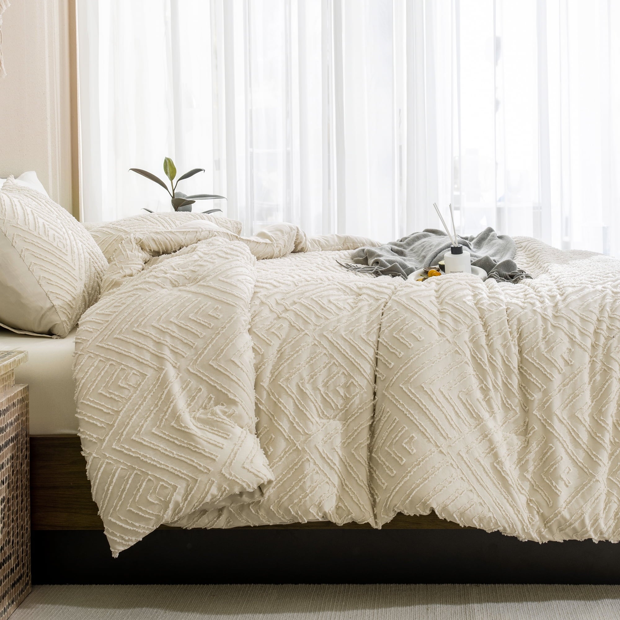 ANGENIA King Size Comforter Sets Beige - 3 Pieces Cream Boho Bedding Comforter Set for King Bed - Soft Fluffy Tufted Textured All Season Bed - Image 4