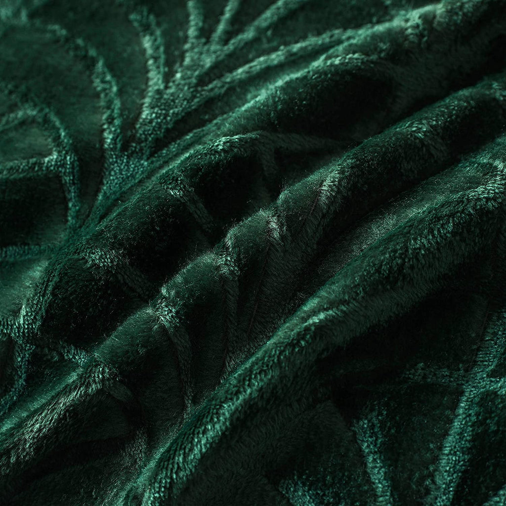 Fleece Throw Blanket for Couch, Soft Fluffy Sofa Bed Blanket with Vintage Pattern for All Season, Warm and Lightweigh... - Image 3