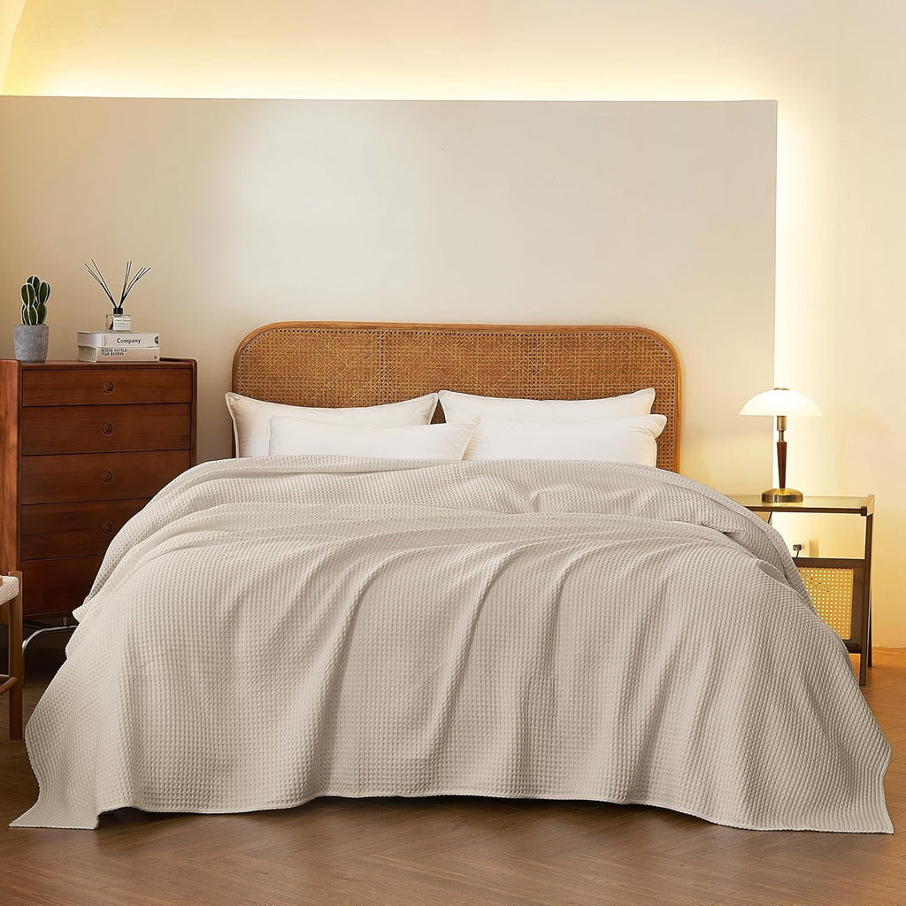 Shunjie.Home 100% Cotton Waffle Bed Blanket King Size, Throw Blanket for Couch All Seasons (Beige, 104x90) - Image 2