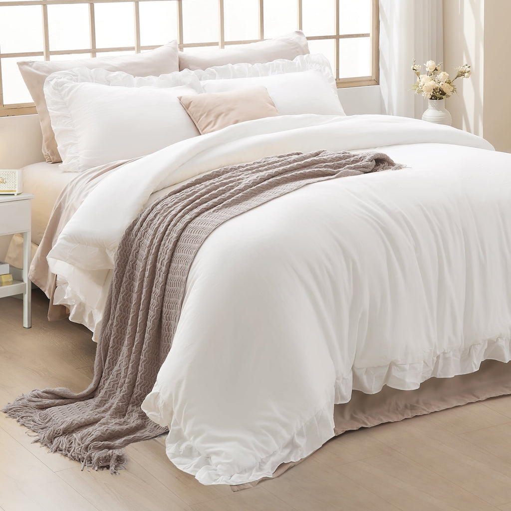 Queen Comforter Set White, 3 Pieces Soft Fluffy Farmhouse Ruffle Bedding Comforter Sets for Queen Bed, All Season Lig...
