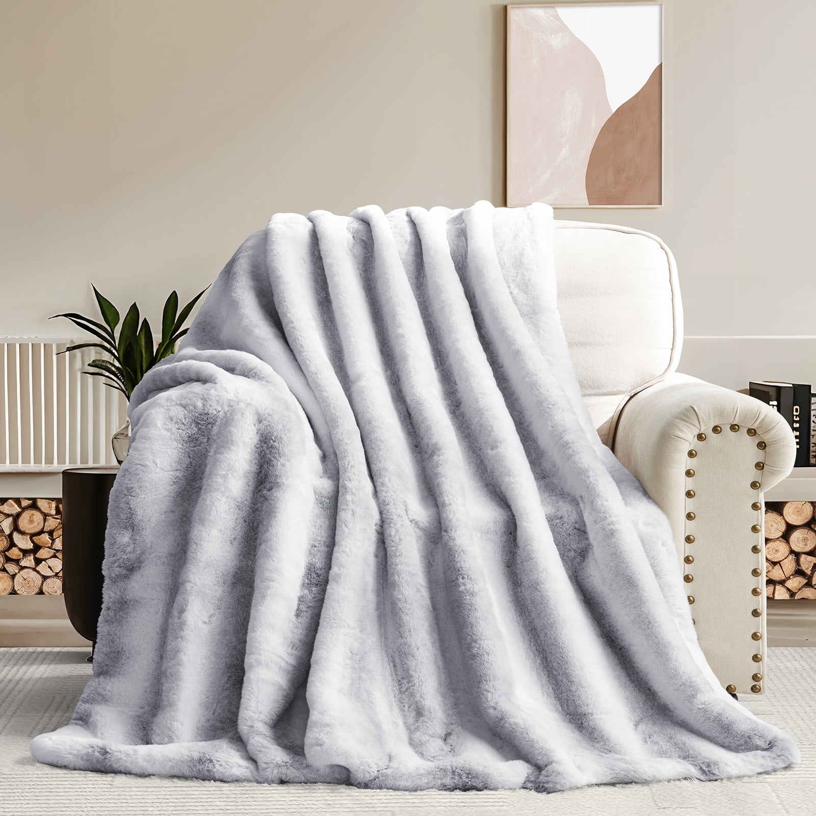 Luxury Faux Fur Throw Blanket for Bed Super Thick Warm Fuzzy Blankets for Bedroom Living Room, 60" x 80", White