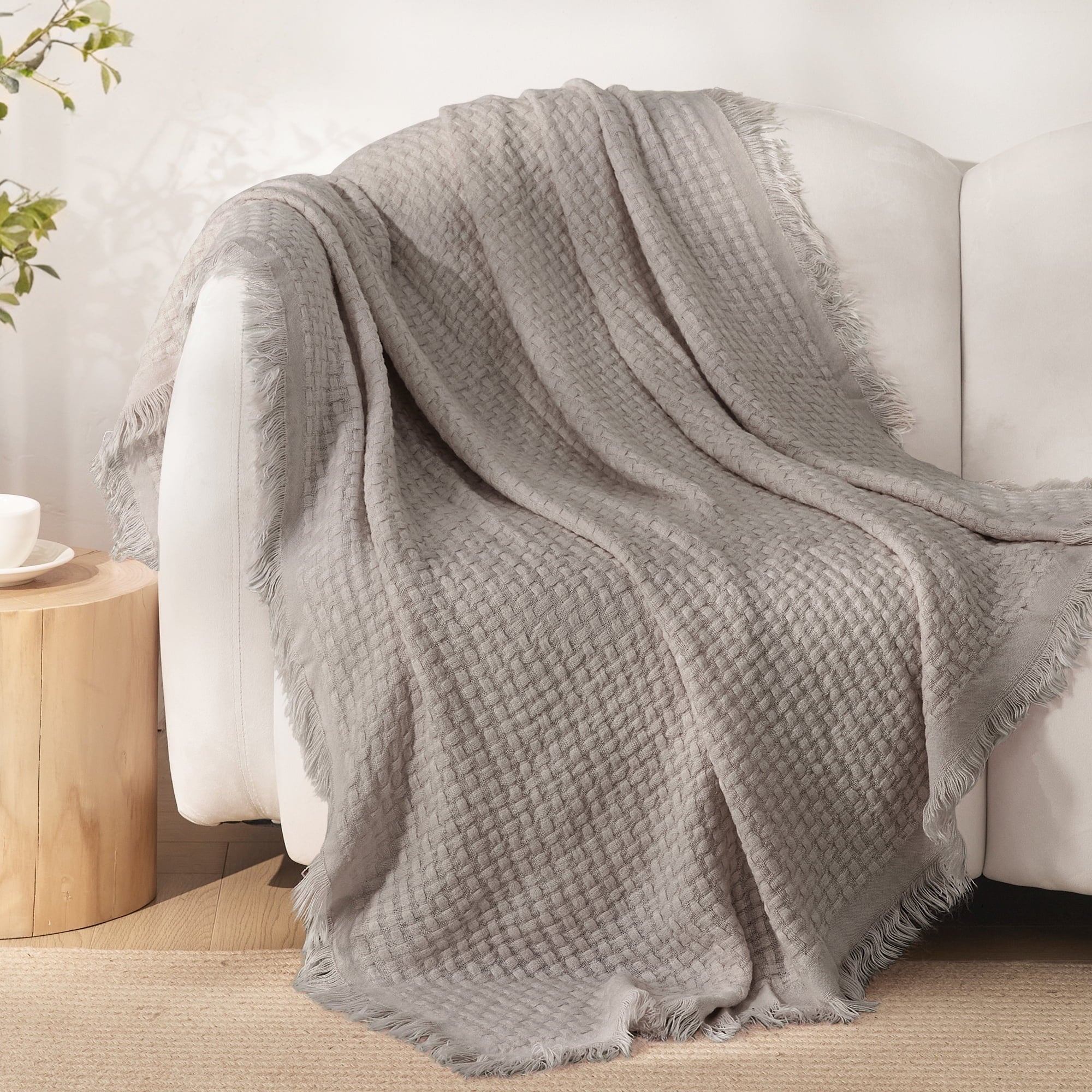Exclusivo Mezcla Knitted Throw Blanket with Fringes for Couch, Soft and Warm Textured Throw for All Season, Lightweight Breathable Room Deco