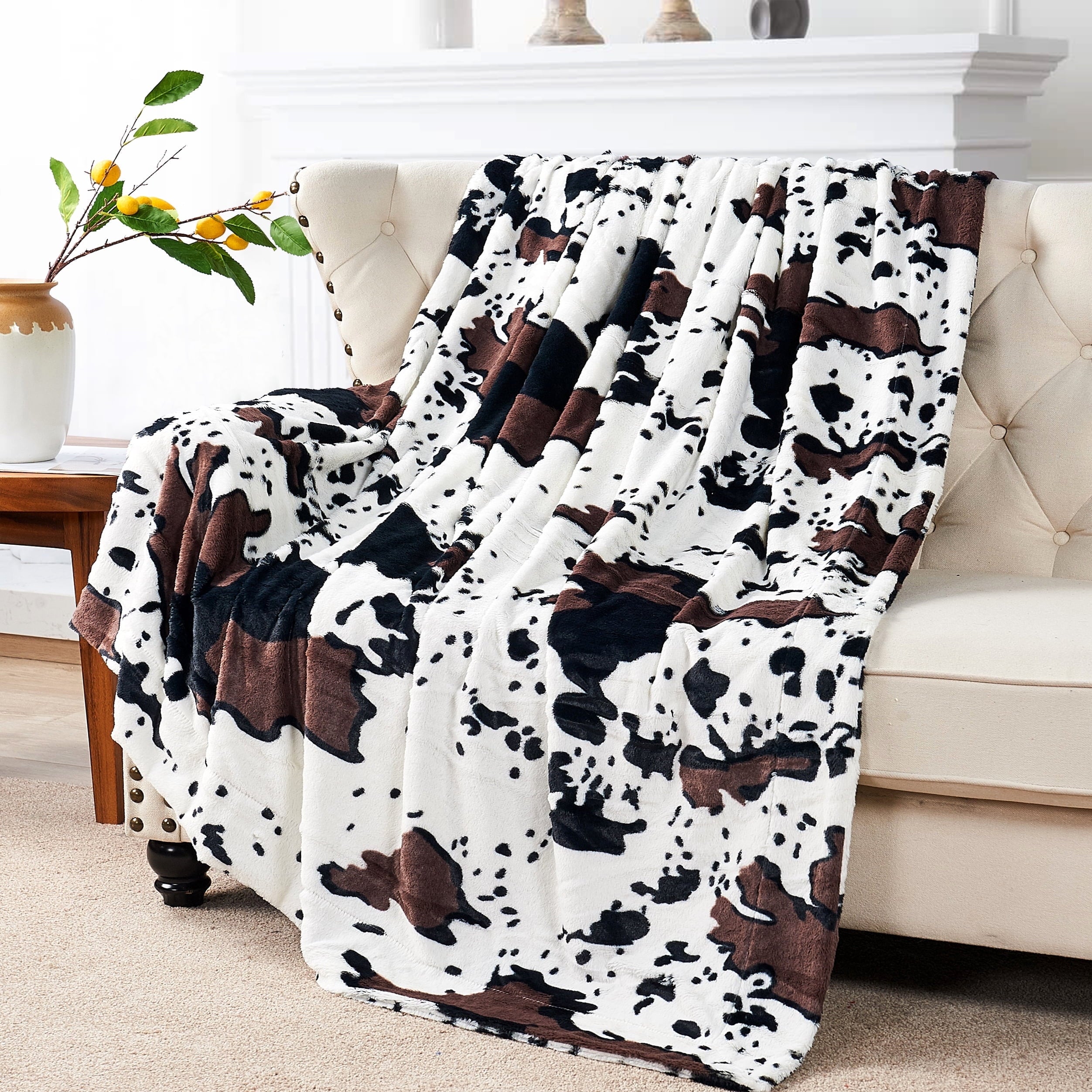Home Soft Things Cow Print Double Sided Faux Fur Throw Blanket, Soft Cozy Fuzzy Black and White Throw, 50x60 inches