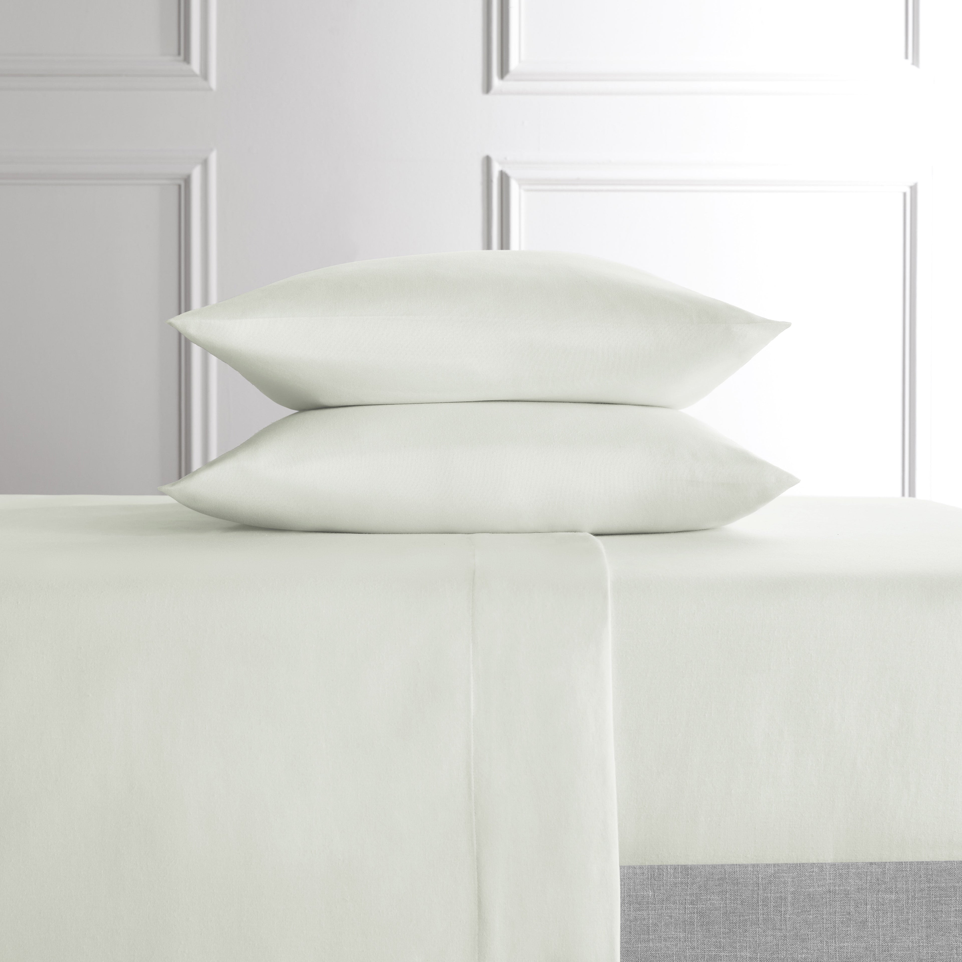 4-Piece White Lyocell & Linen Blend Percale Bed Sheet Set, Queen