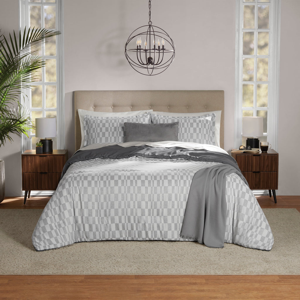 Full/Queen Comforter Set, All-Season, 5-Piece, Soft Silver Check