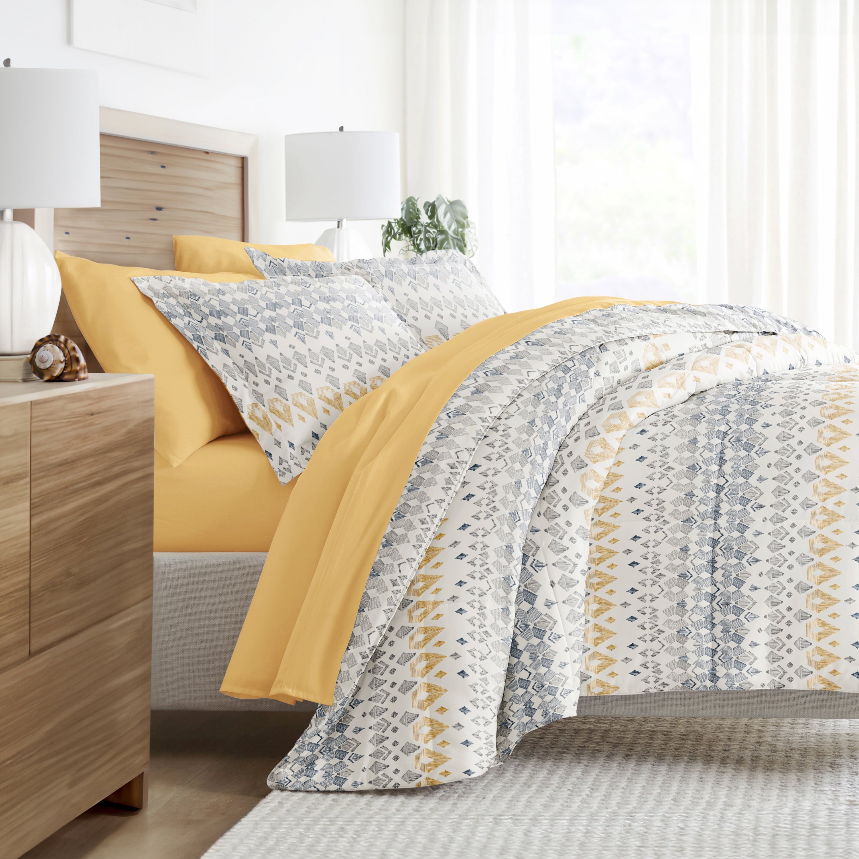 Noble Linens 7 Piece Bedding Bundle, Microfiber Patterned Comforter and Sheet Set, Queen