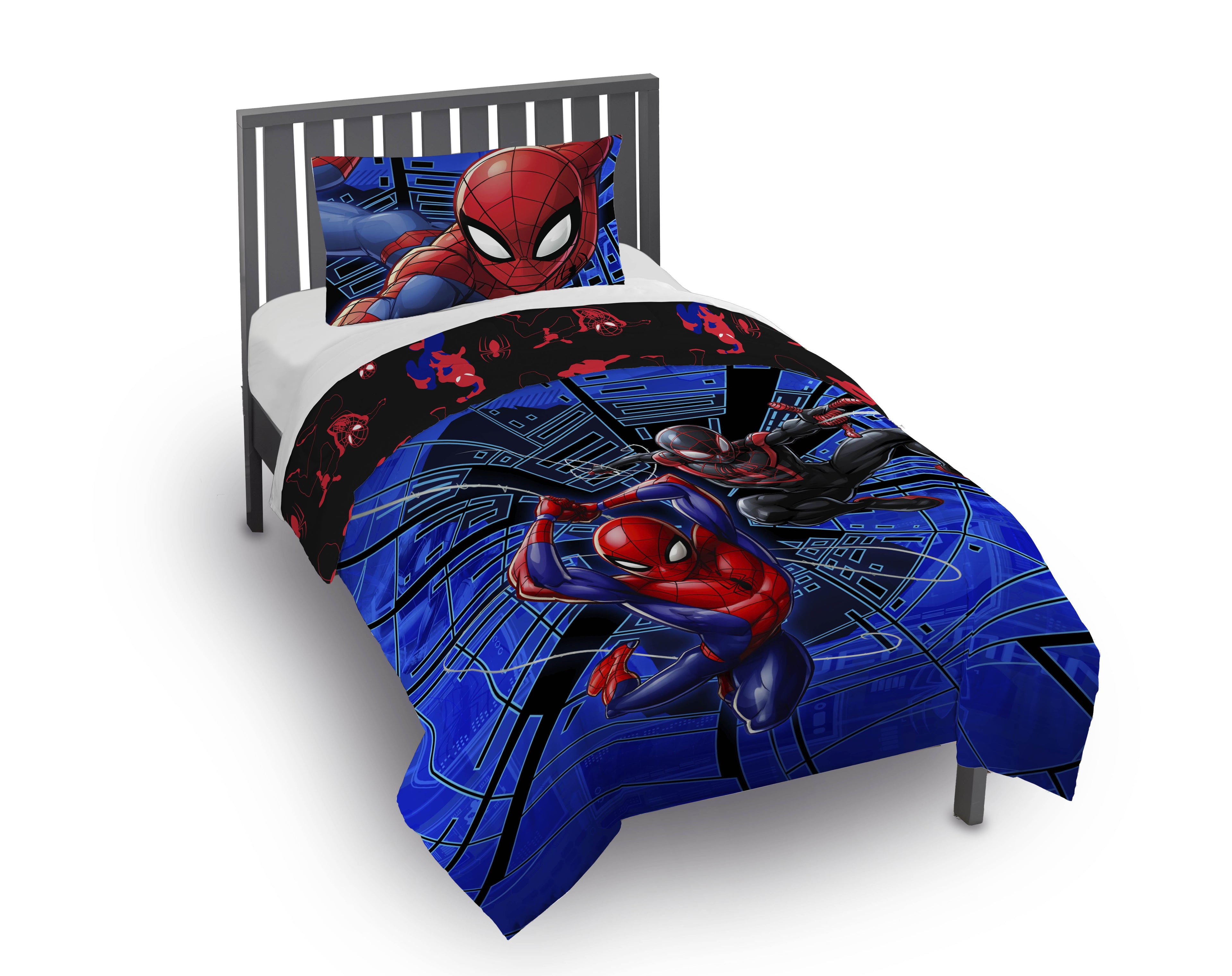 Spiderman Techno City Kids 2 Piece Blue Reversible Comforter and Pillowcase Set, Twin/Full