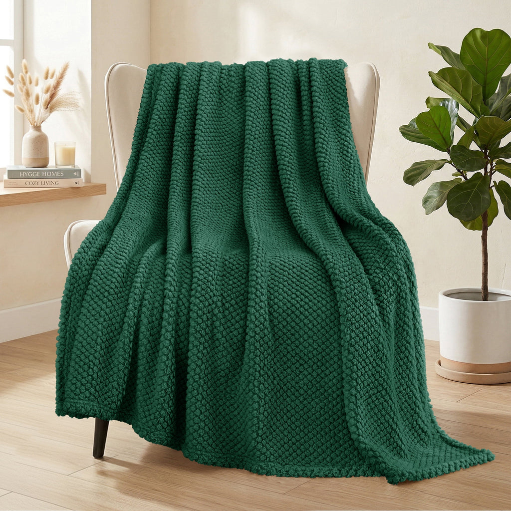 Fuzzy Fleece 50"x70" Throw Blanket for Couch, Fluffy Warm Soft Jacquard Blankets for Fall Winter, Lightweight and Coz...