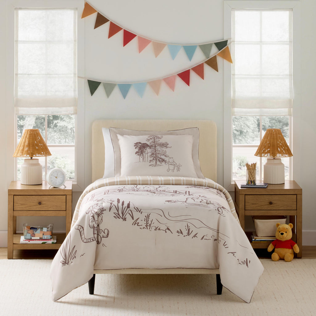 Winnie The Pooh Kids 2 Piece Khaki Comforter and Sham Bedding Set, Twin/Full