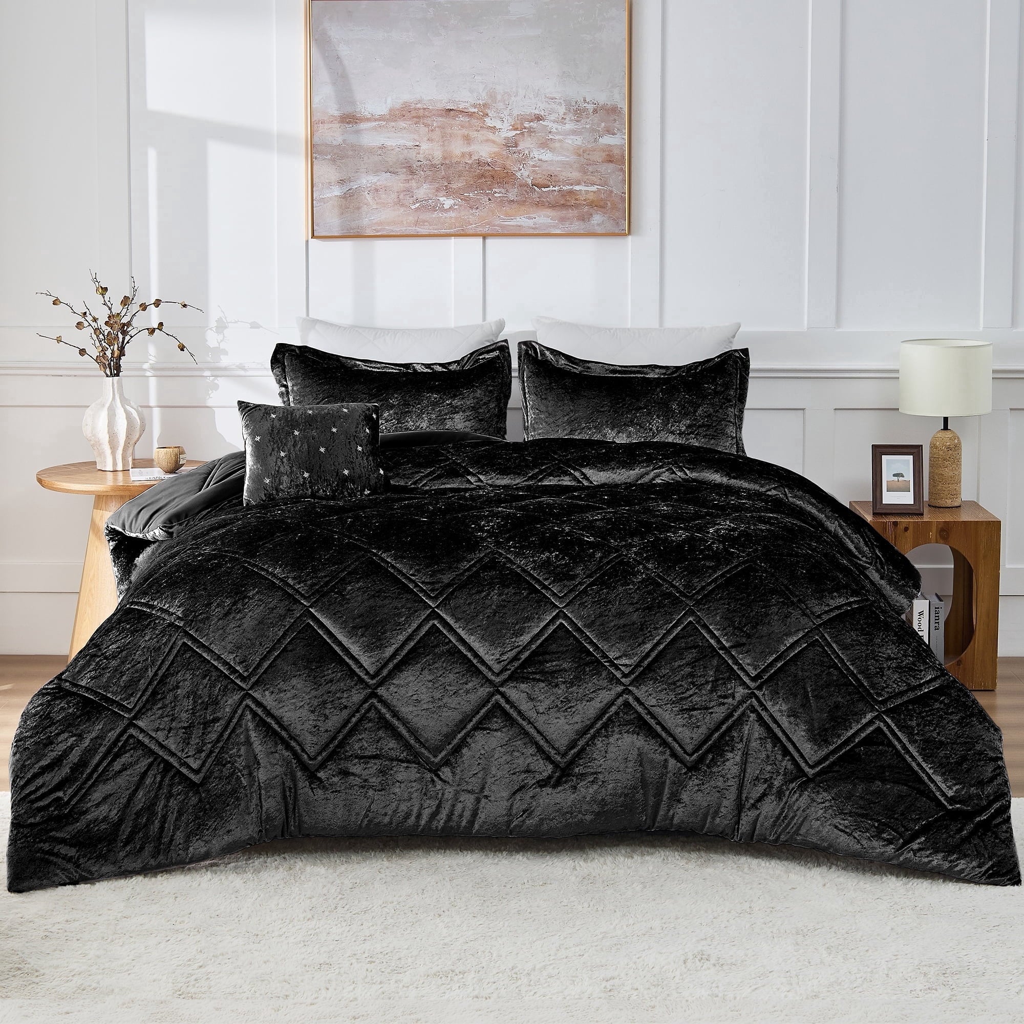 King/Cal King Size Comforter Sets, Velvet Bedding Comforter Set for All Seasons, Black Bedding Set with Decor Pillow - Image 3