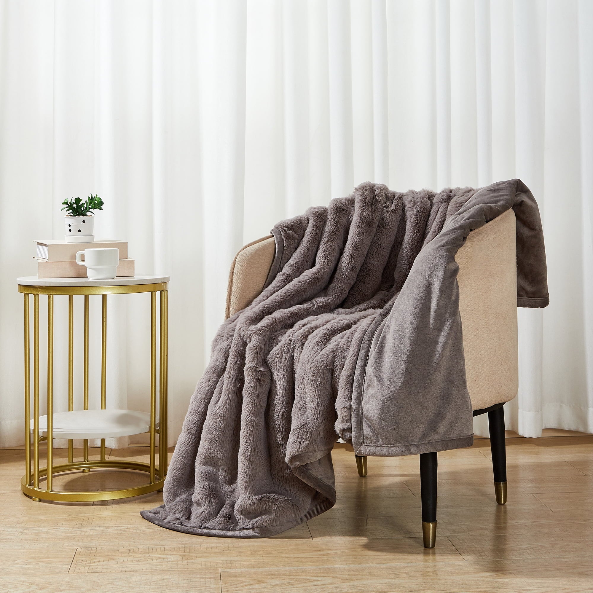 Grey Faux Fur Ultra Soft Luxury Oversized Throw Blanket 50" x 72", Grey Bisque - Image 2