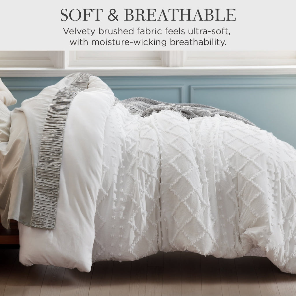 U by Bedsure Queen Comforter Set, Boho Tufted Shabby Chic Bedding Comforter Set, 3 Pieces Farmhouse Bed Set for All Seasons, White Bedding S - Image 4