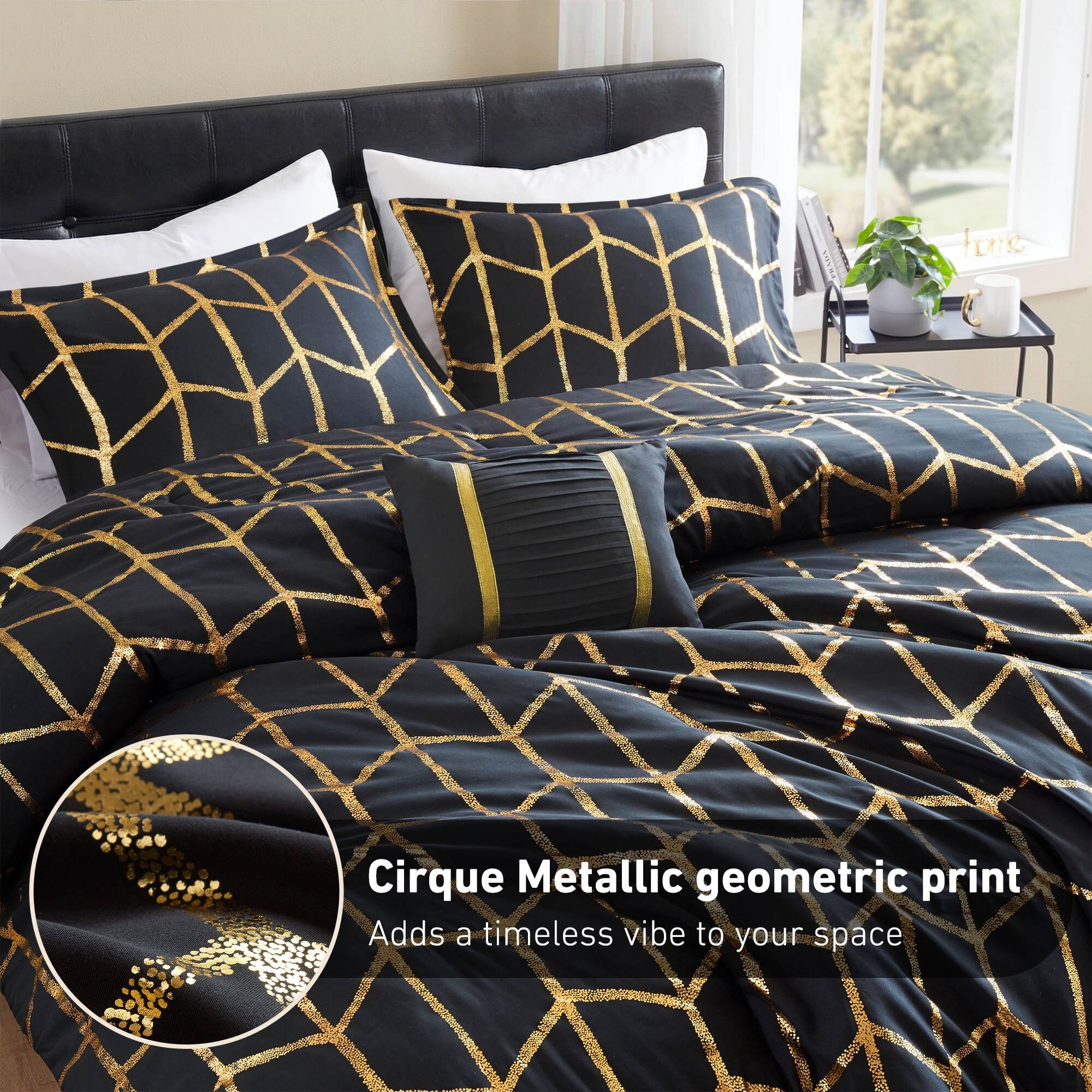 Full/Queen Size Comforter Set, 4-Piece Bedding Set for All Seasons, Geometric Metallic Comforter Bed Set with Decor P... - Image 4