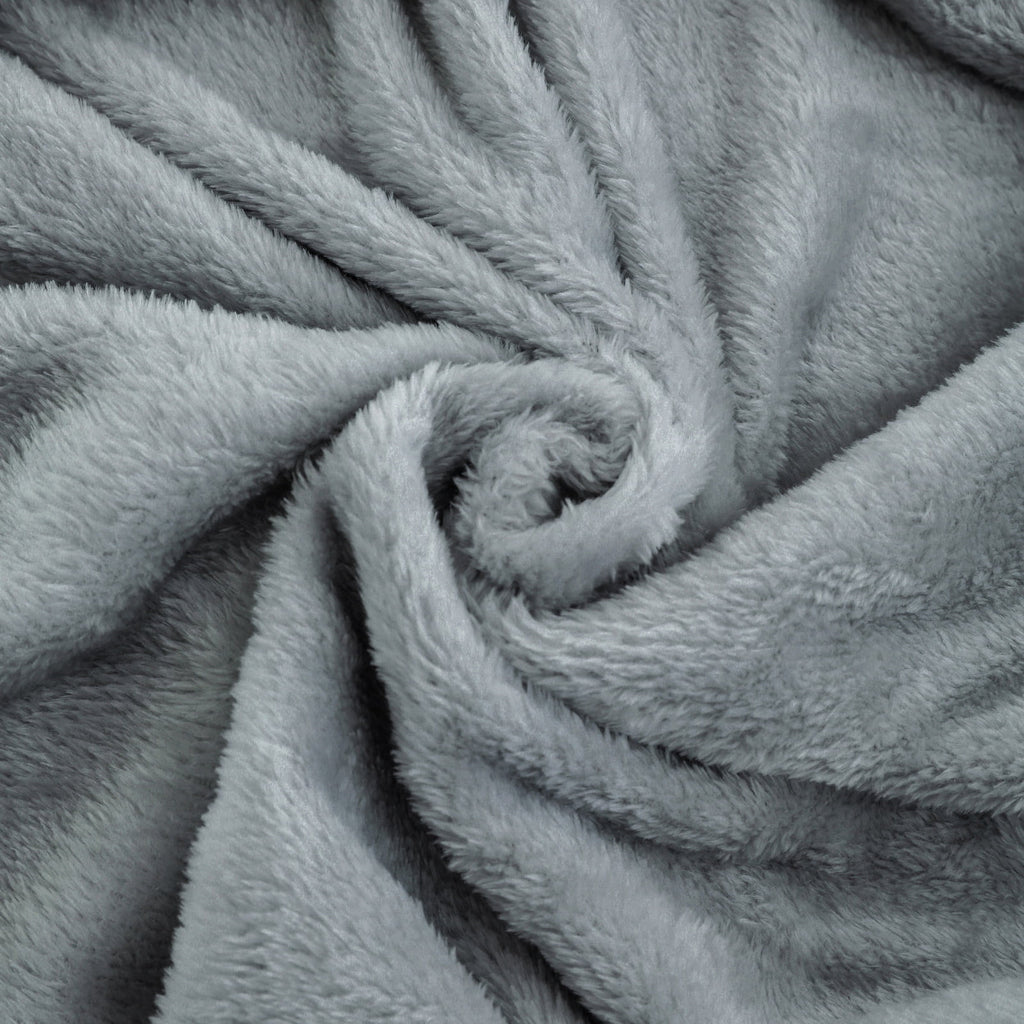 Mainstays Super Soft Plush Blanket, Gray, Twin, Adult/Teen - Image 2