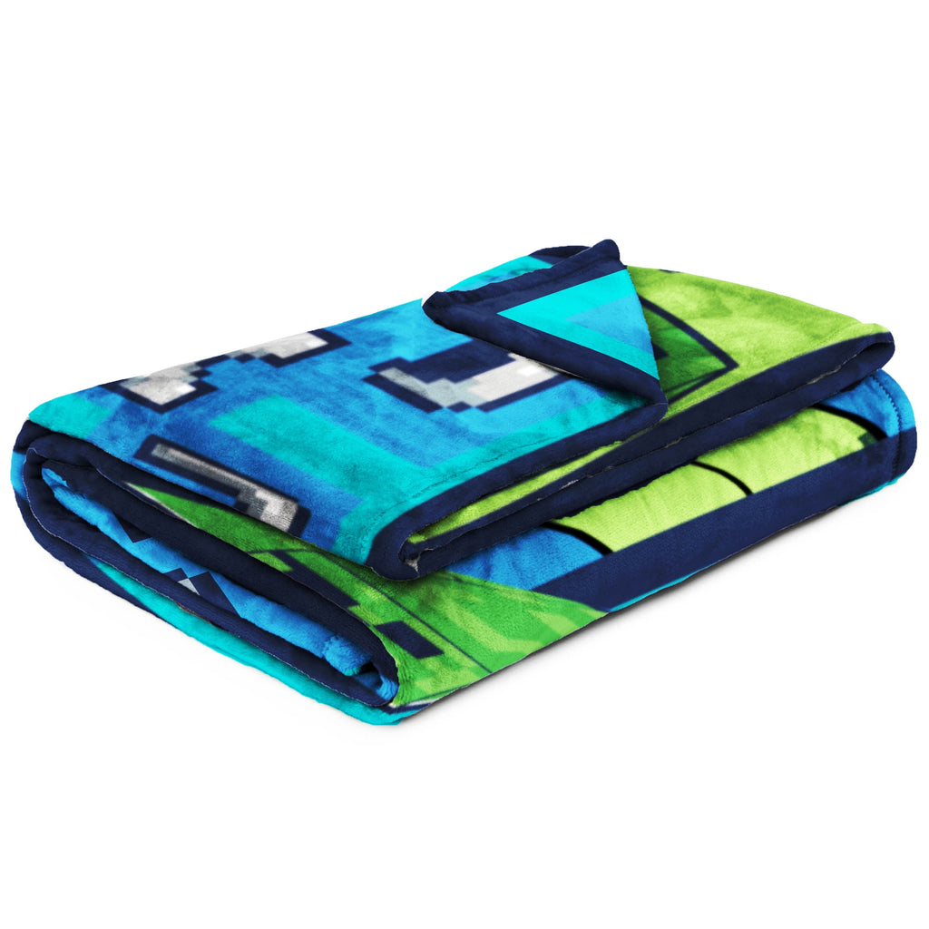 Minecraft Kids Twin/Full Blanket, 62 x 90, Microfiber, Green and Blue, Mojang - Image 5