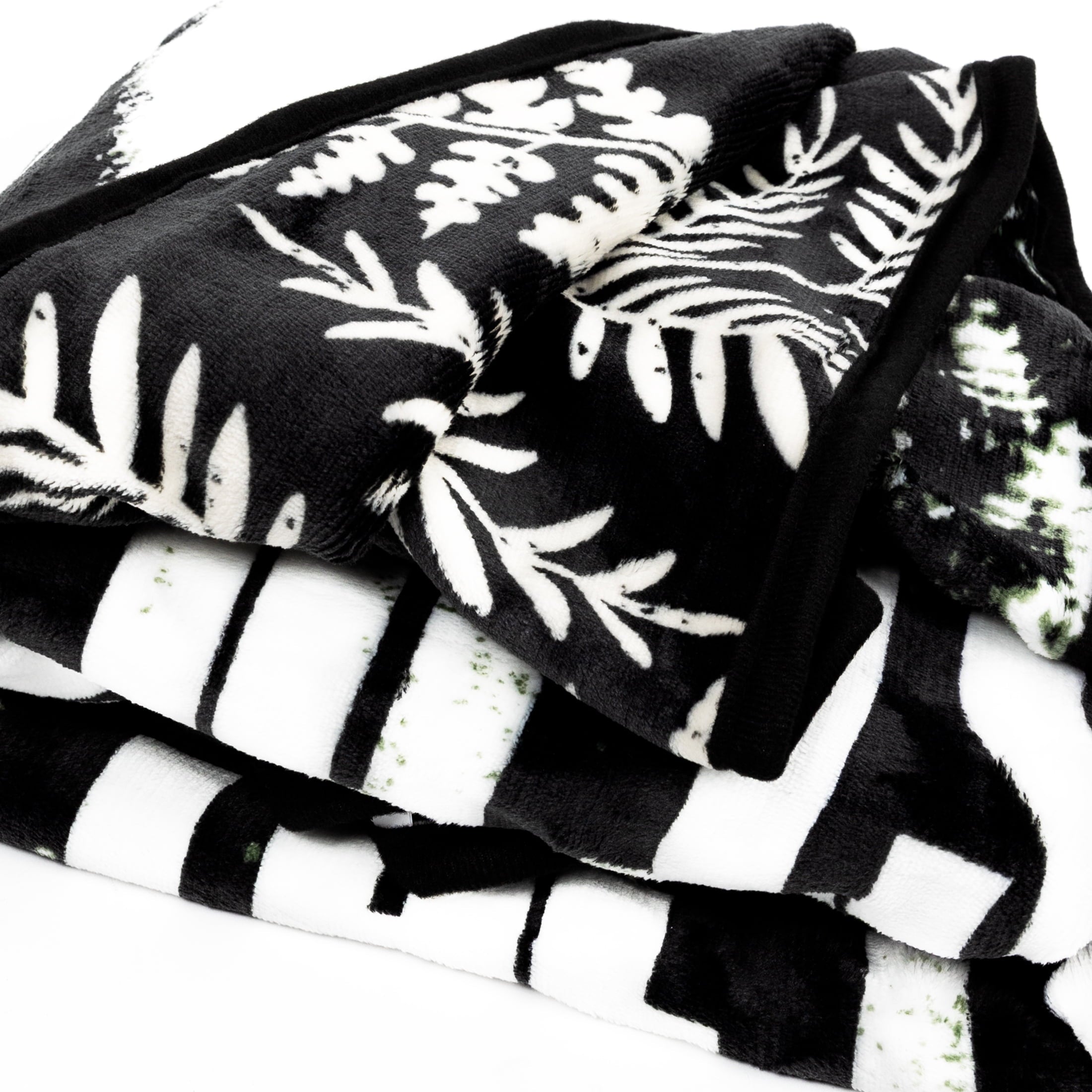 The Last of Us, Black and White Polyester Throw Blanket, 50" X 60" - Image 5