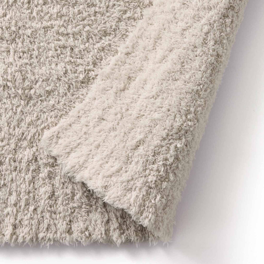 Beige Cozy Knit Throw, 50" x 72" - Image 3