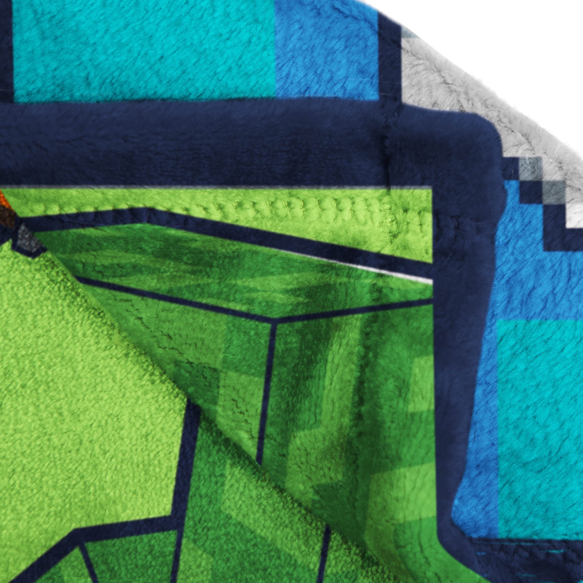 Minecraft Kids Twin/Full Blanket, 62 x 90, Microfiber, Green and Blue, Mojang - Image 4