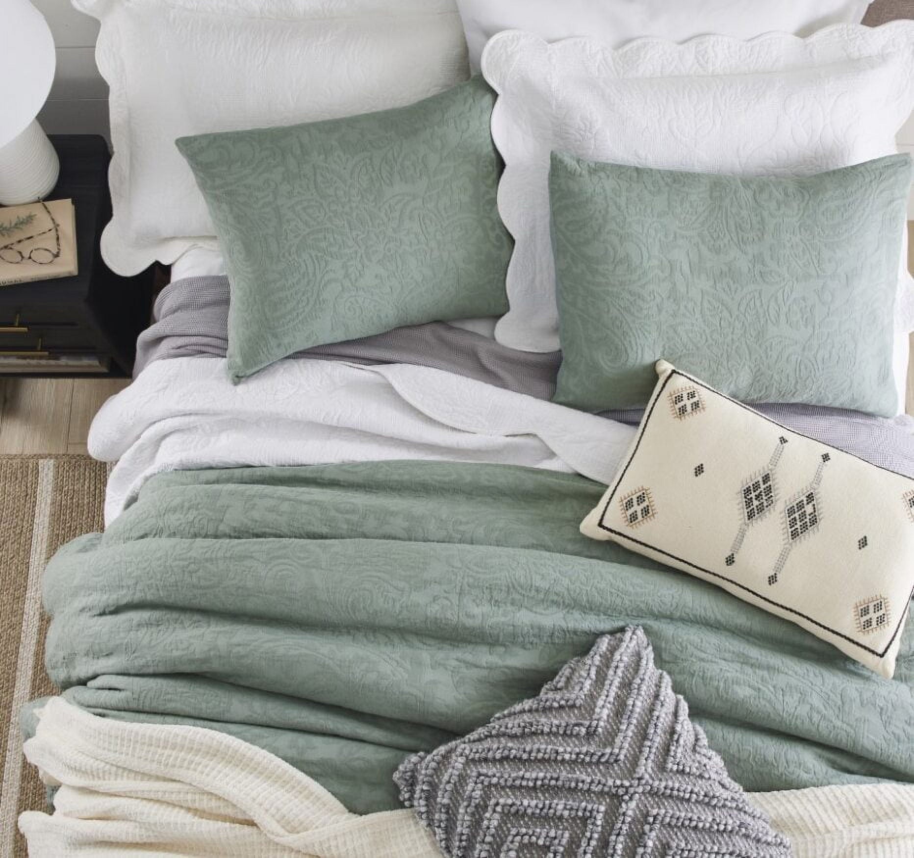 Better Homes & Gardens 3-Piece Sage Floral Comforter Set, Full/Queen - Image 4