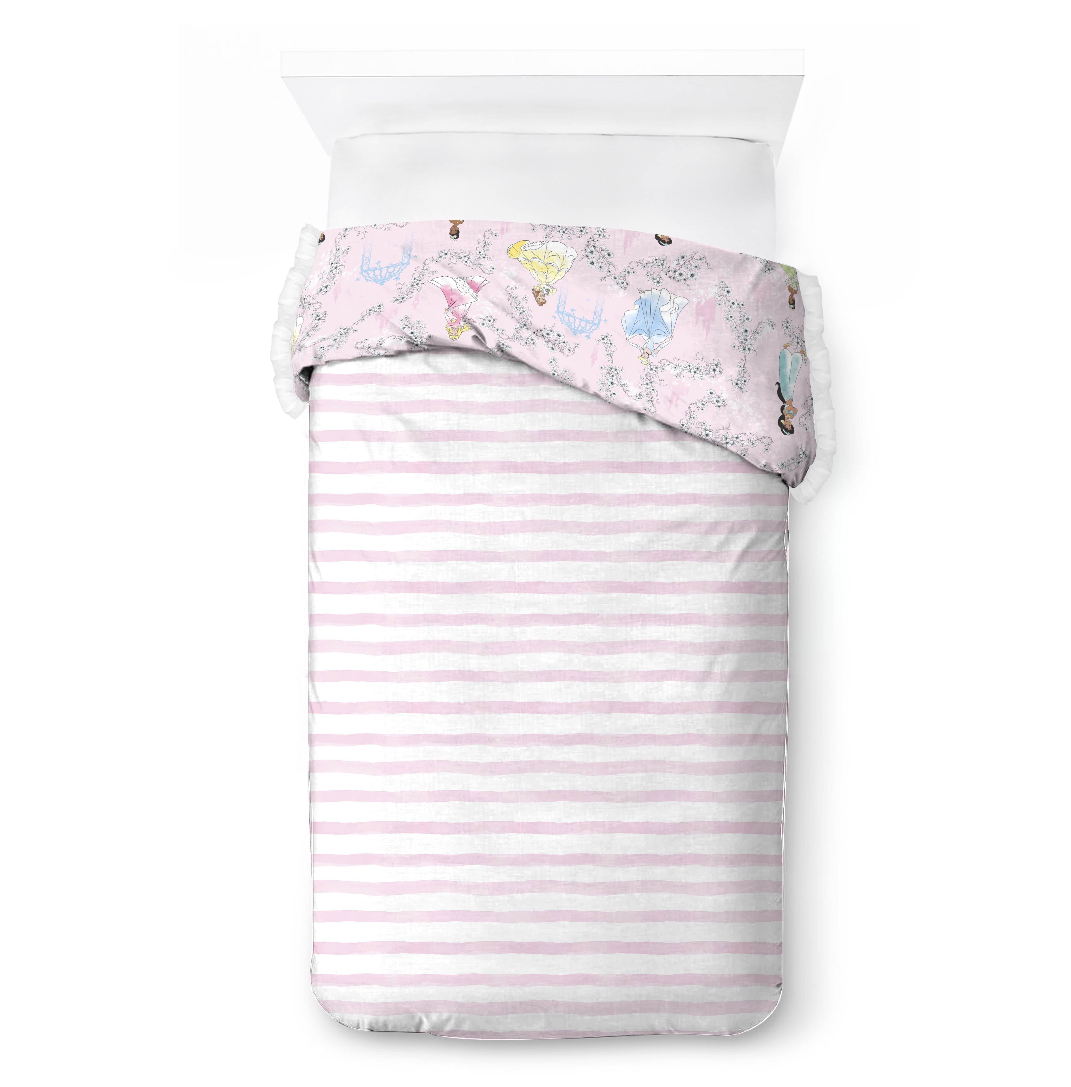 Princess Floral Gardens 2-Piece Twin/Full Reversible Comforter Set, Polyester Microfiber, Pink & White - Image 3