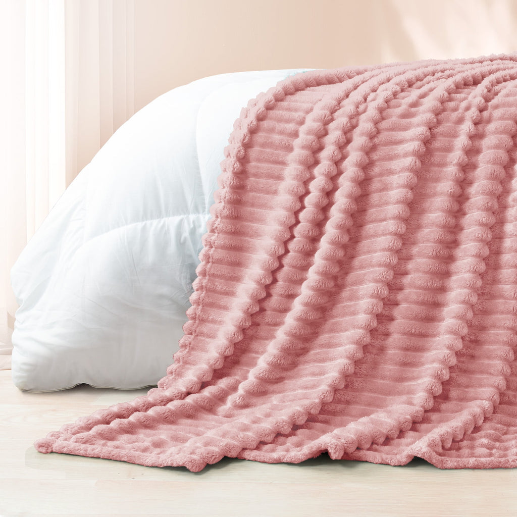 Exclusivo Mezcla Fleece Throw Blanket for Couch, Super Soft 3D Striped Jacquard Blanket, Lightweight Fuzzy Cozy Blankets, Pink, 50"x60" - Image 5