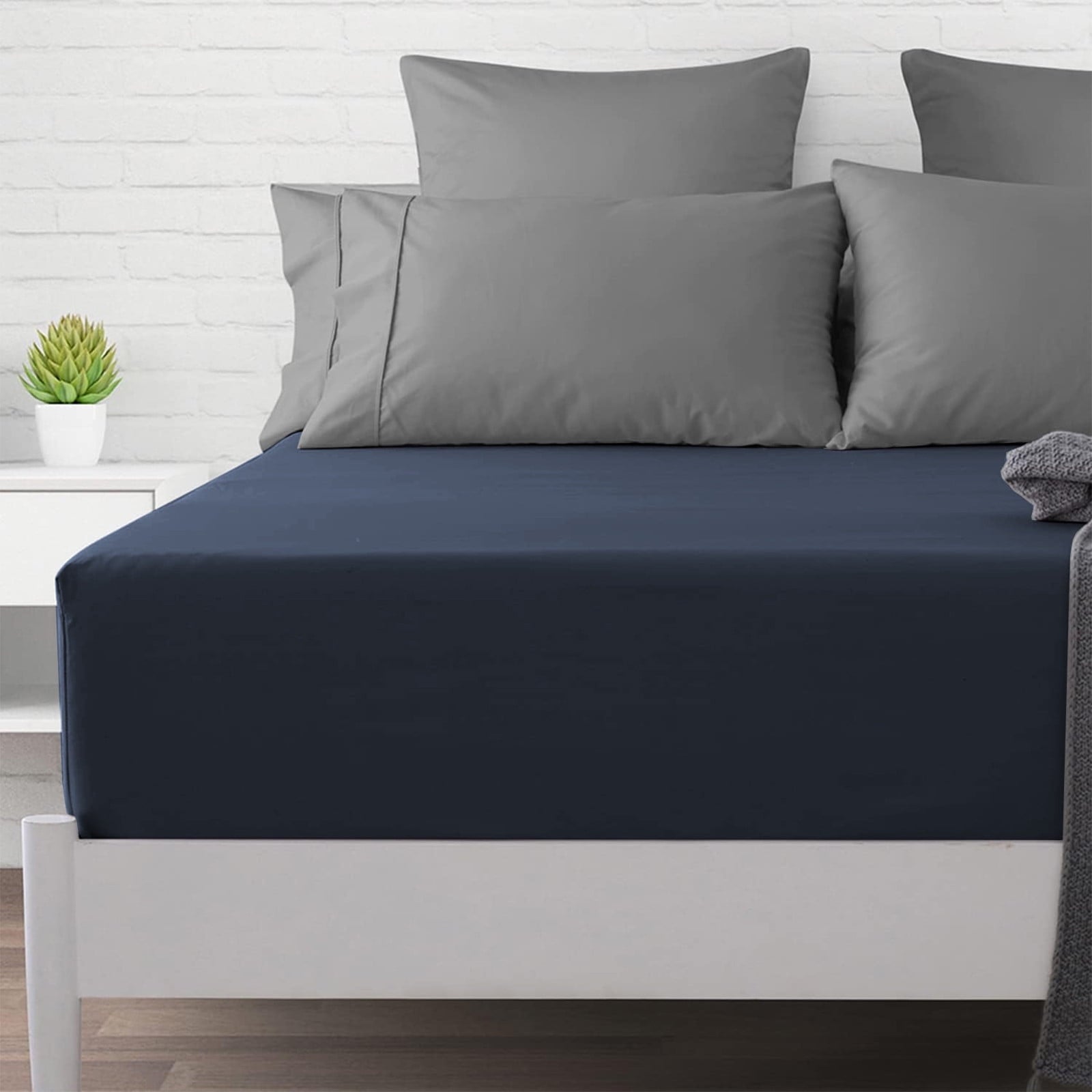 Bed Sheet, Queen Size - Deep Pocket Soft Wrinkle and Fade Resistant - Image 5