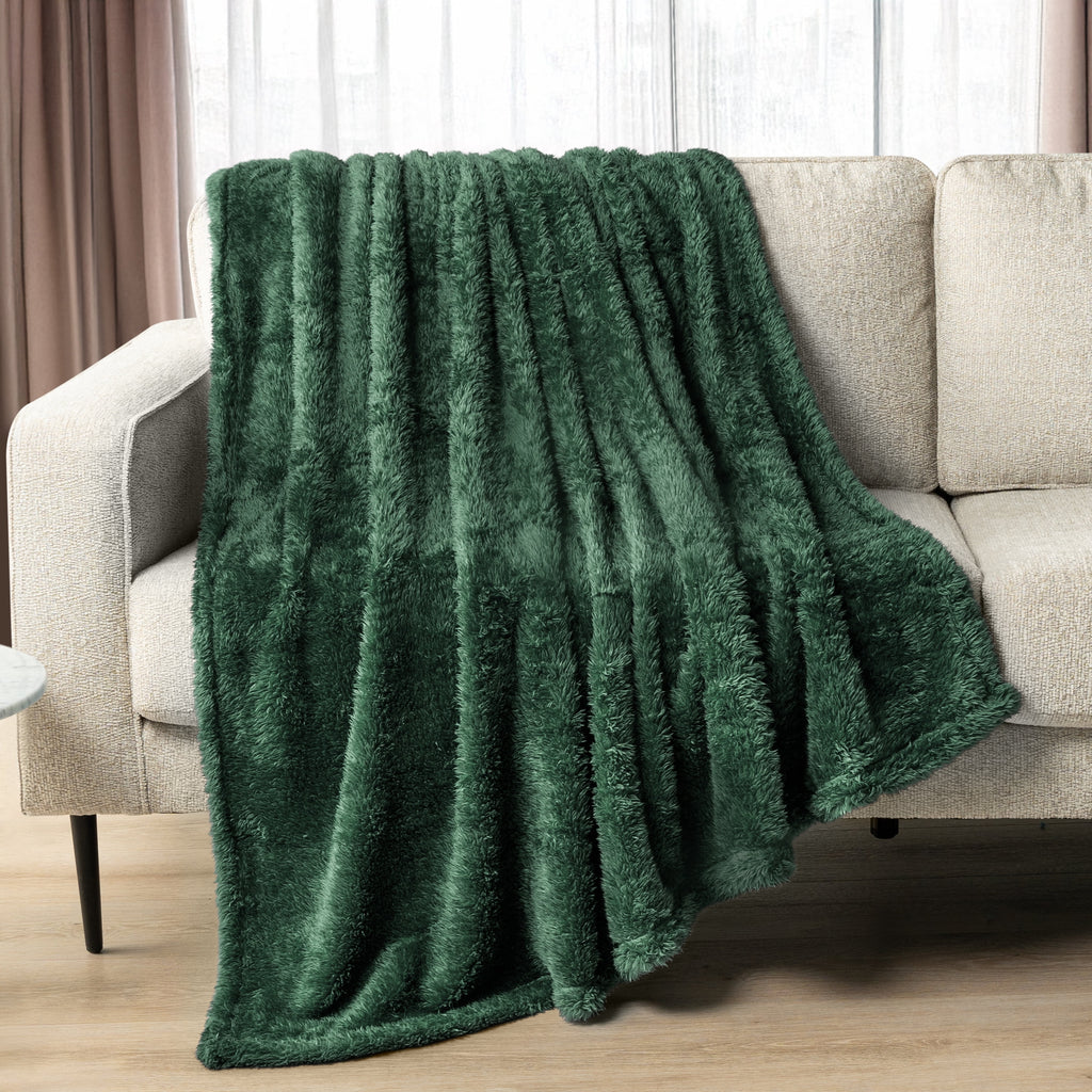 PAVILIA Sherpa Throw Blanket For Couch Sofa, Emerald Green Fluffy Warm Plush Blanket for Bed, Cozy Super Soft Lightweight Throw, Fuzzy Decor - Image 3